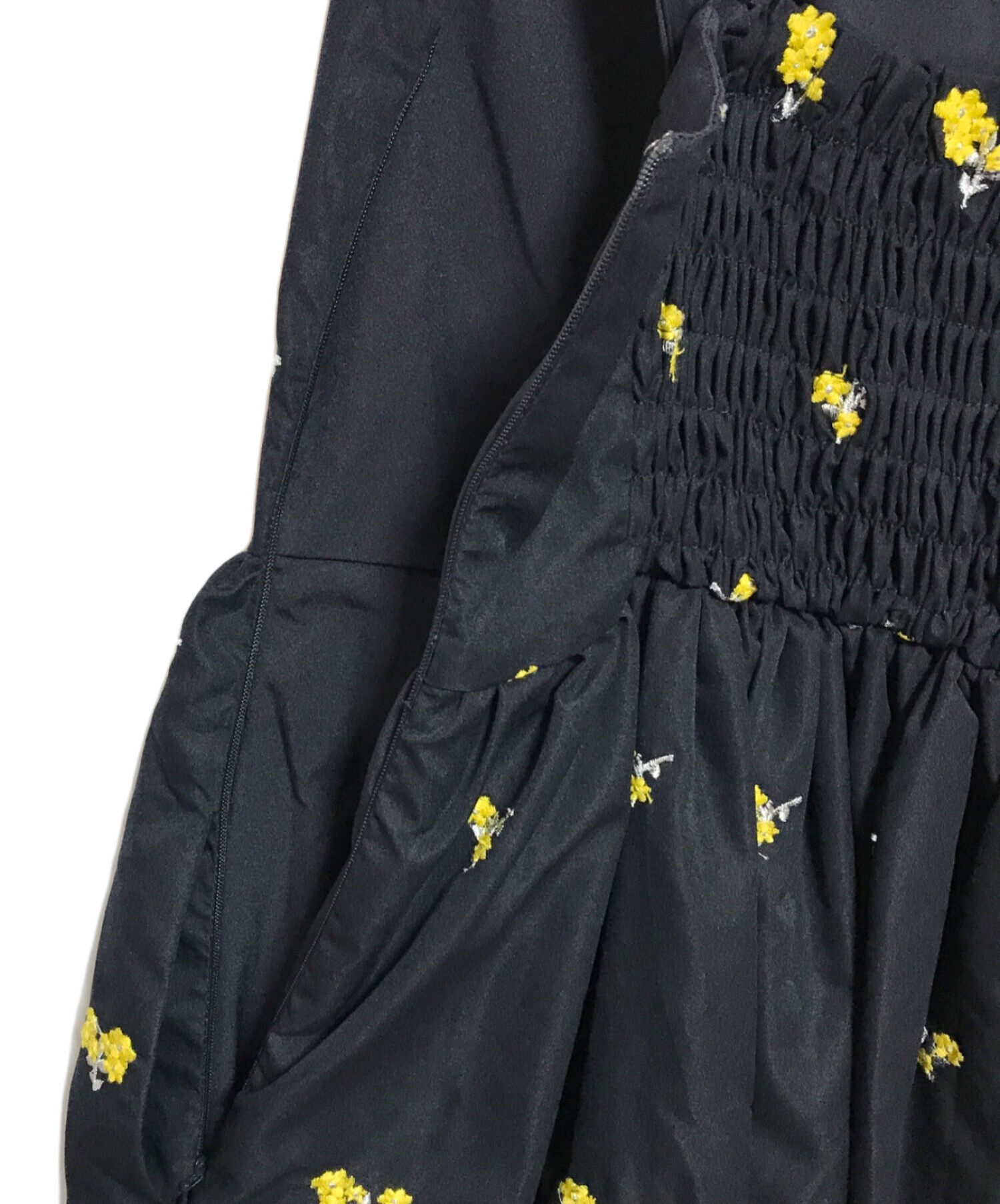 中古・古着通販】Bibiy. (ビビィ) B. FLOWER DRESS ネイビー サイズ:Free｜ブランド・古着通販 トレファク公式【TREFAC  FASHION】スマホサイト