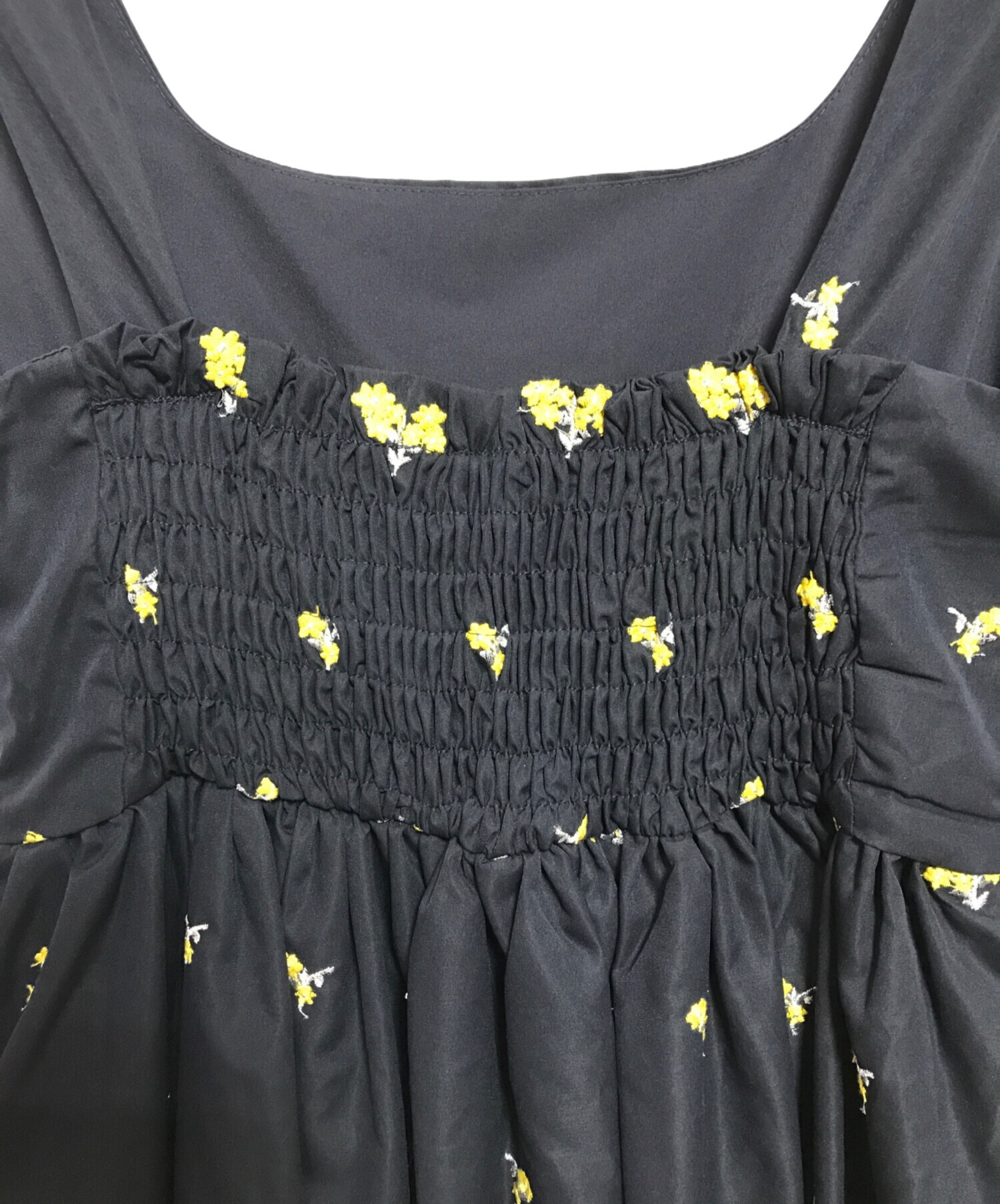 中古・古着通販】Bibiy. (ビビィ) B. FLOWER DRESS ネイビー サイズ:Free｜ブランド・古着通販 トレファク公式【TREFAC  FASHION】スマホサイト