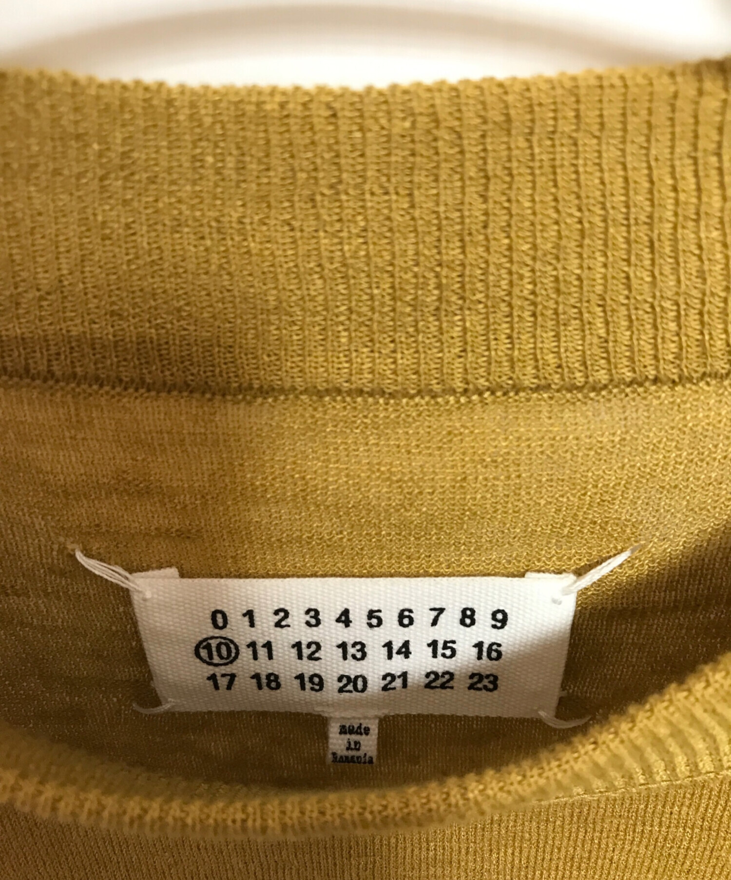 中古・古着通販】Maison Margiela (メゾンマルジェラ) ディストレスデザインリネンニットモックネック ベージュ  サイズ:S｜ブランド・古着通販 トレファク公式【TREFAC FASHION】スマホサイト