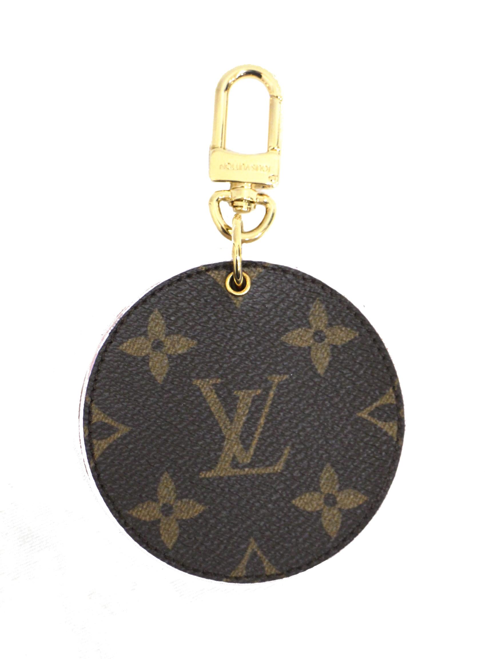 中古・古着通販】LOUIS VUITTON (ルイヴィトン) バッグチャーム・LV