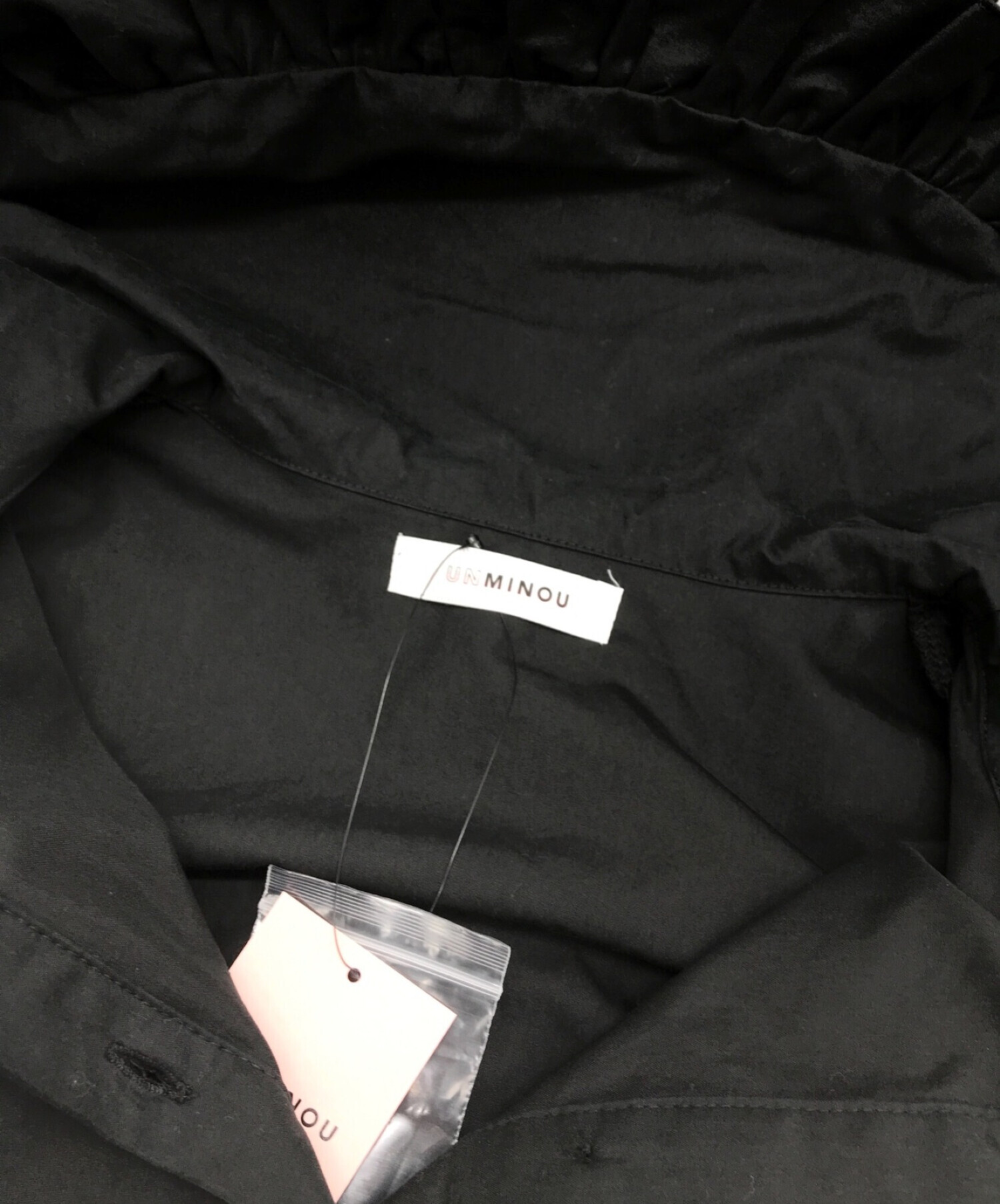 UN MINOU (アンミヌ) フリル襟シャツドレス ブラック サイズ:F