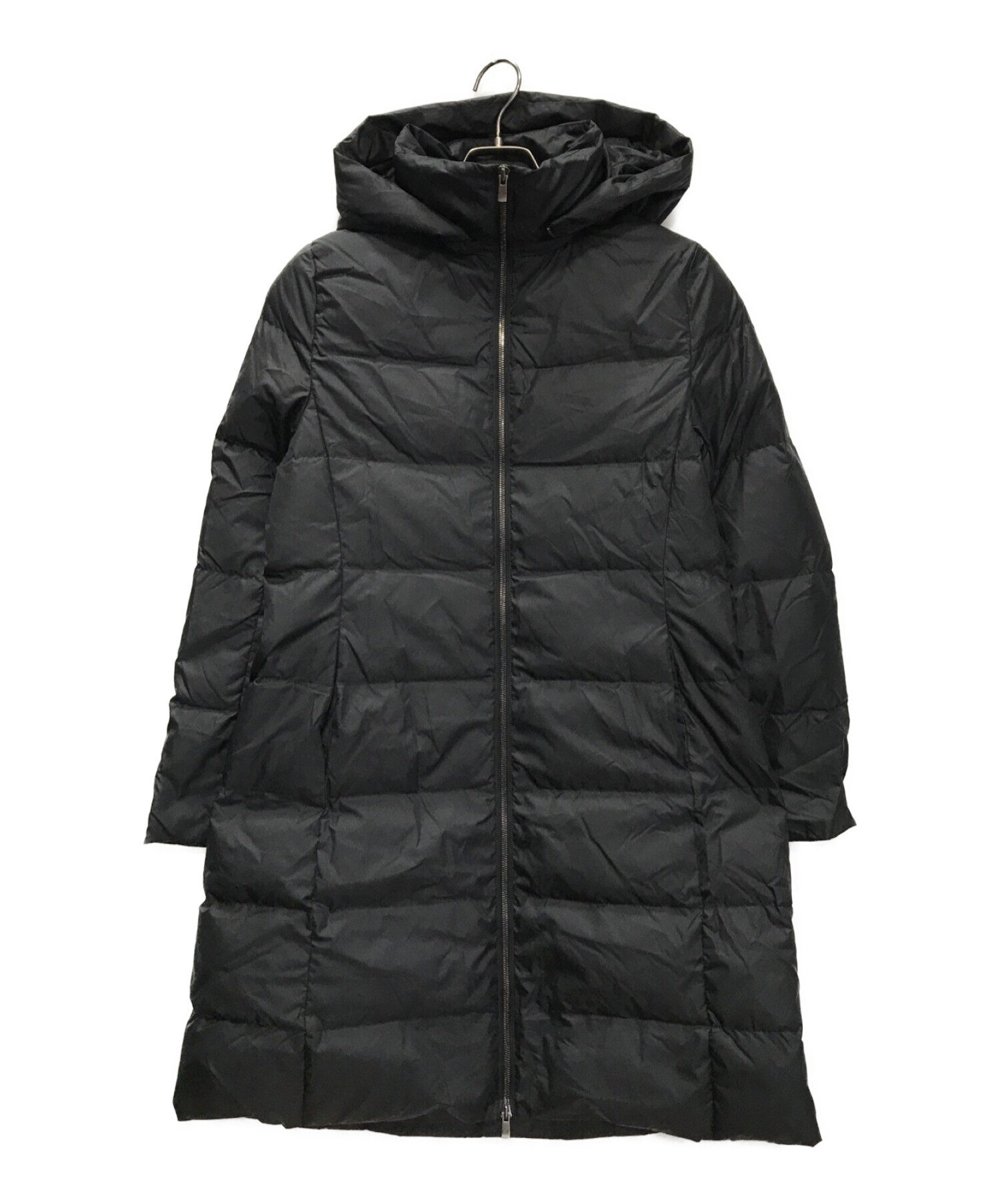 ジャケット/アウターtheory 黒のダウンコート セオリー 着用感あまりなく美品です。
