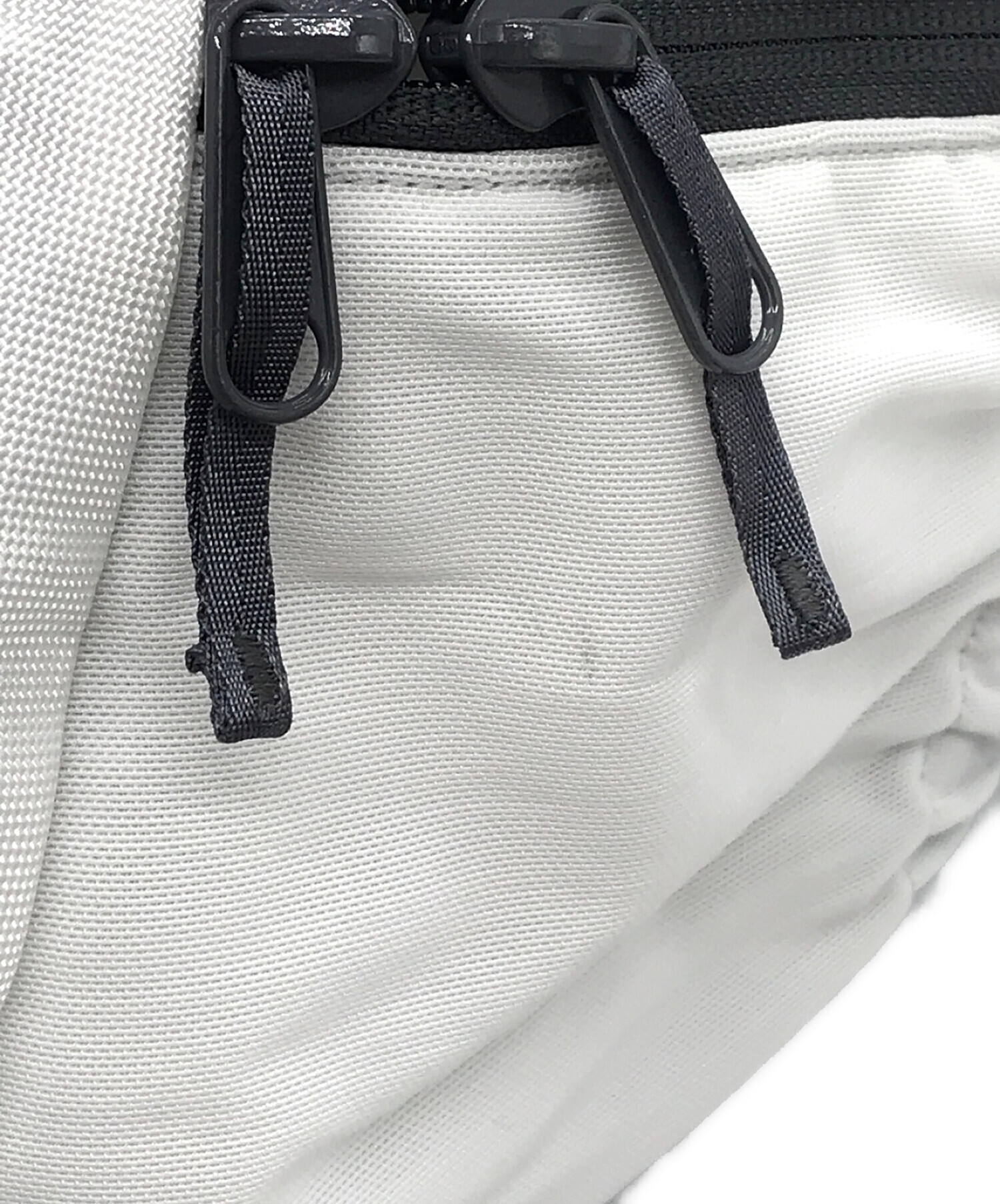 ARC'TERYX (アークテリクス) BEAMS (ビームス) 別注Mantis 26 Backpack ホワイト サイズ:下記参照