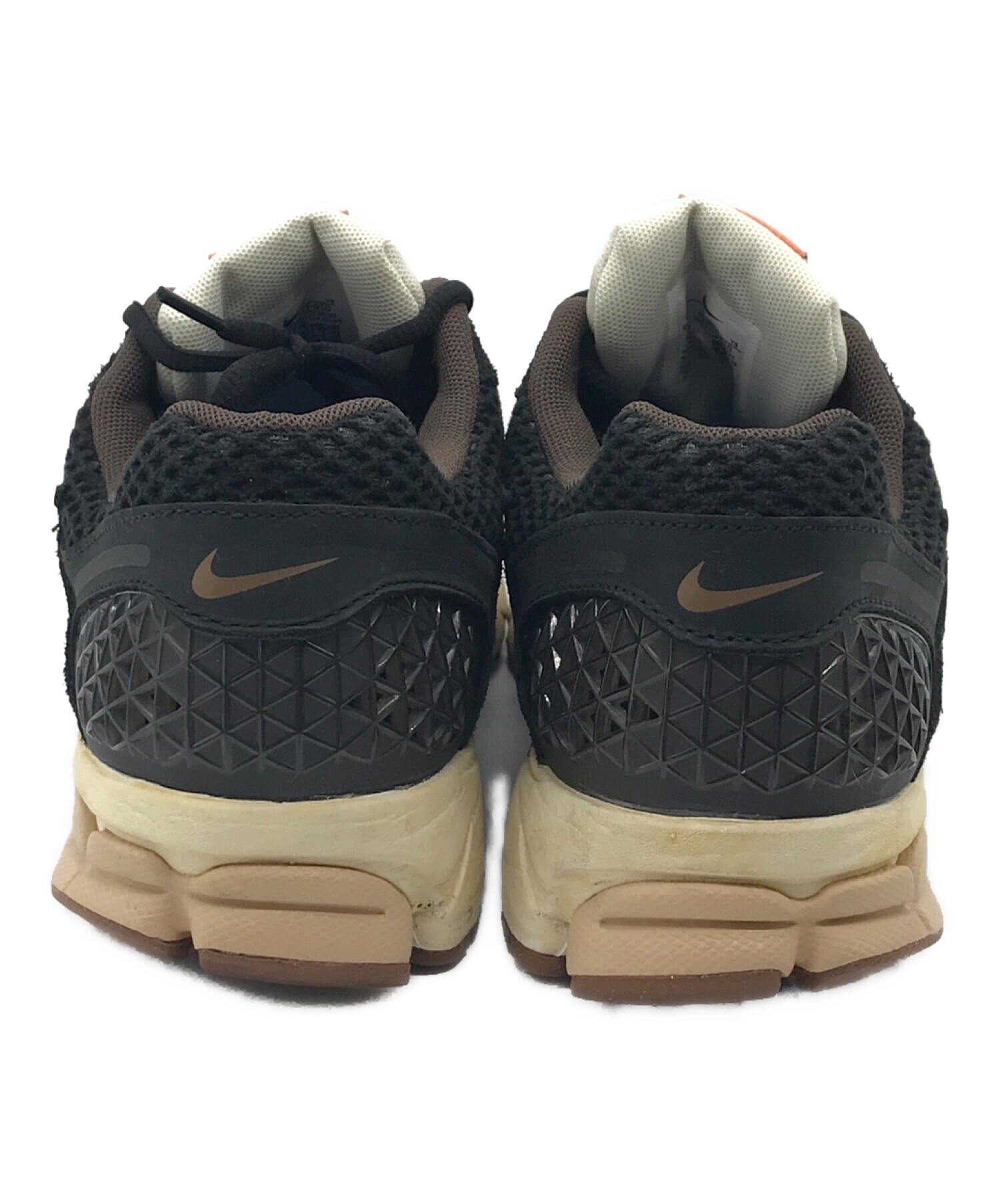 中古・古着通販】NIKE (ナイキ) WMNS Zoom Vomero 5 Running Rabbit