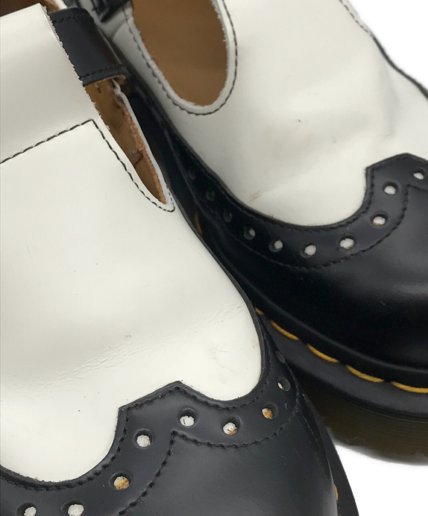 Dr.Martens (ドクターマーチン) DEMIZE BROGUE T BAR シューズ ブラック×ホワイト サイズ:UK4