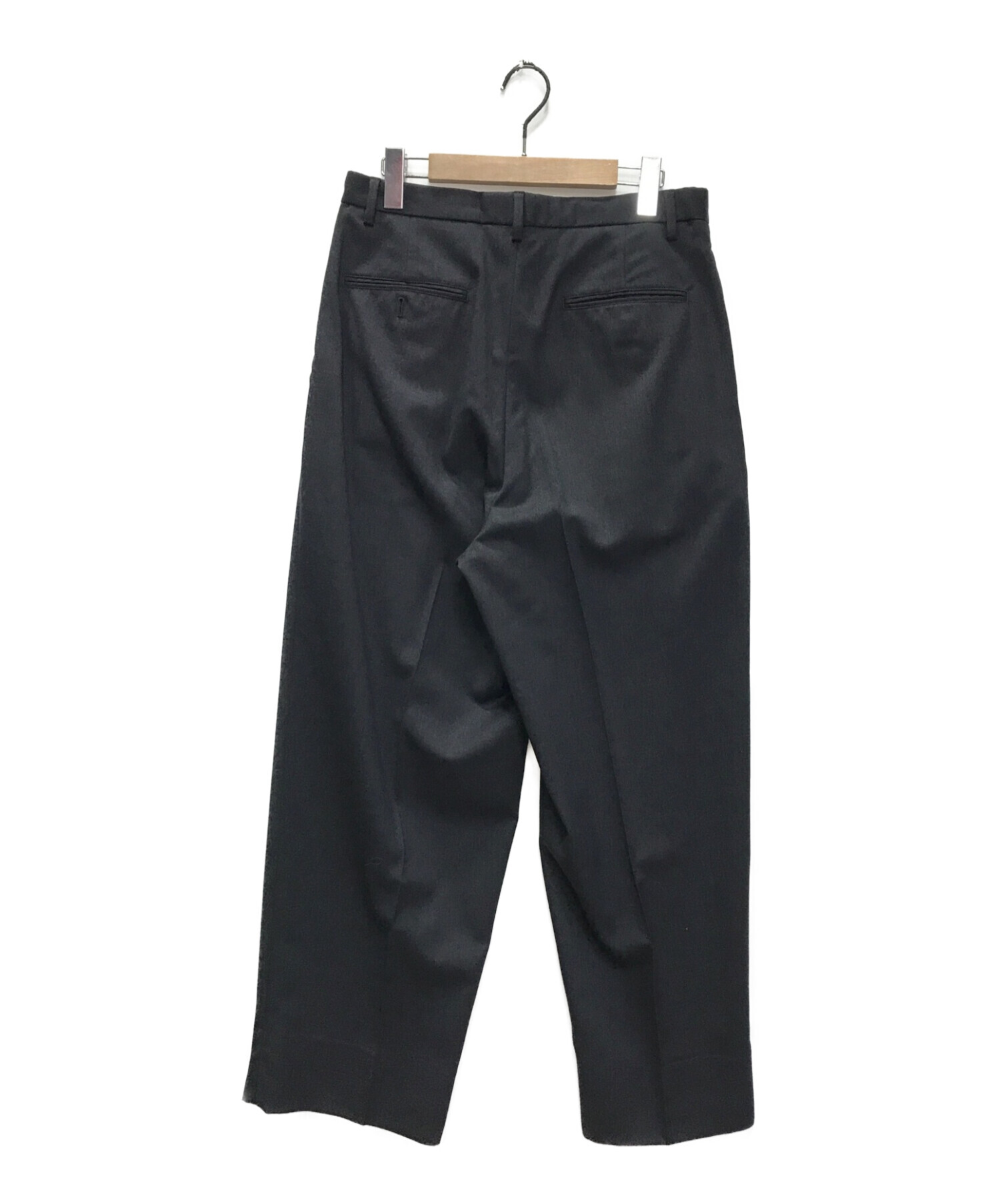 中古・古着通販】LE (エルイー) WIDE 2TUCK WOOL PANTS グレー サイズ