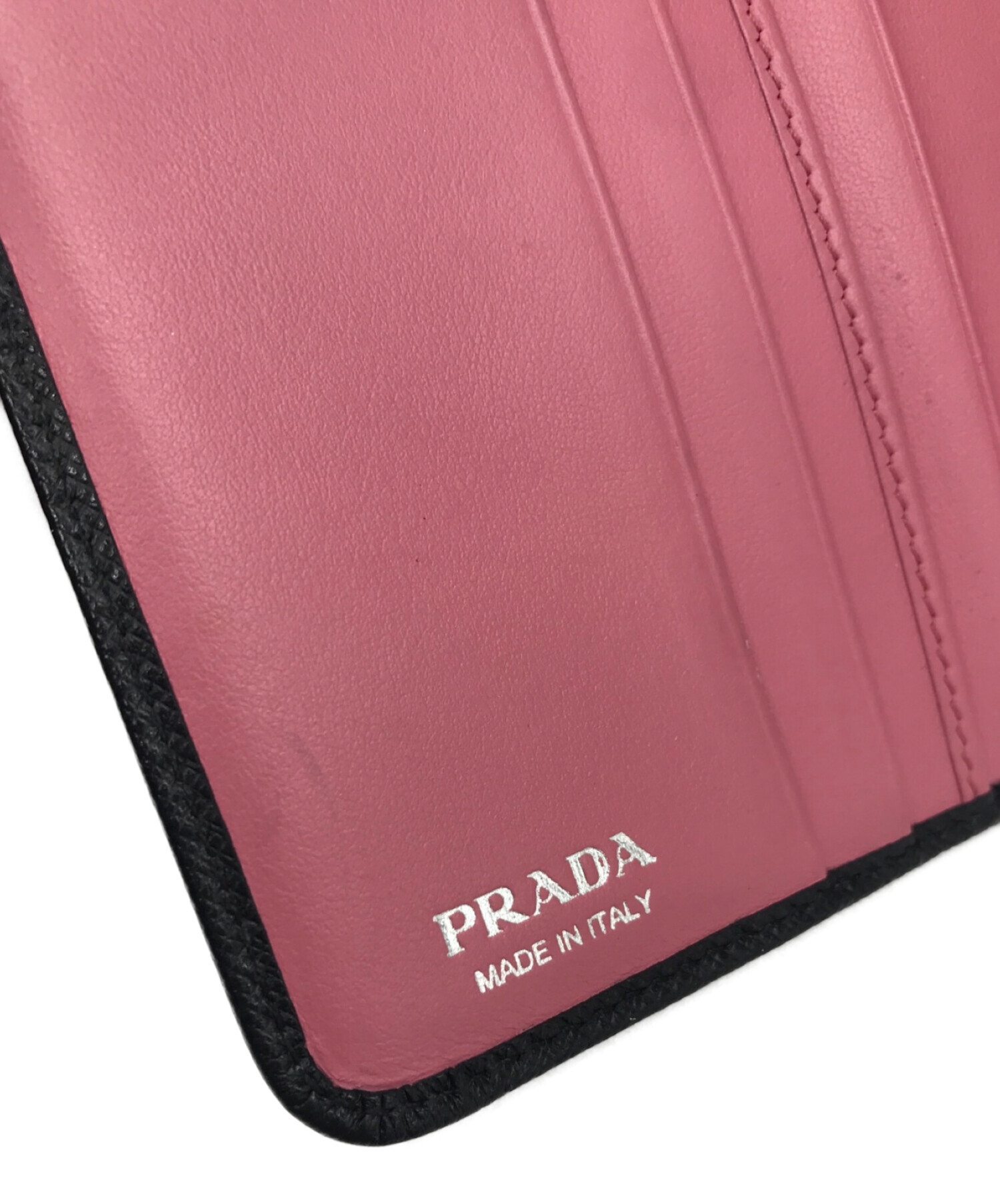 中古・古着通販】PRADA (プラダ) 2つ折り財布 ブラック×ピンク サイズ 