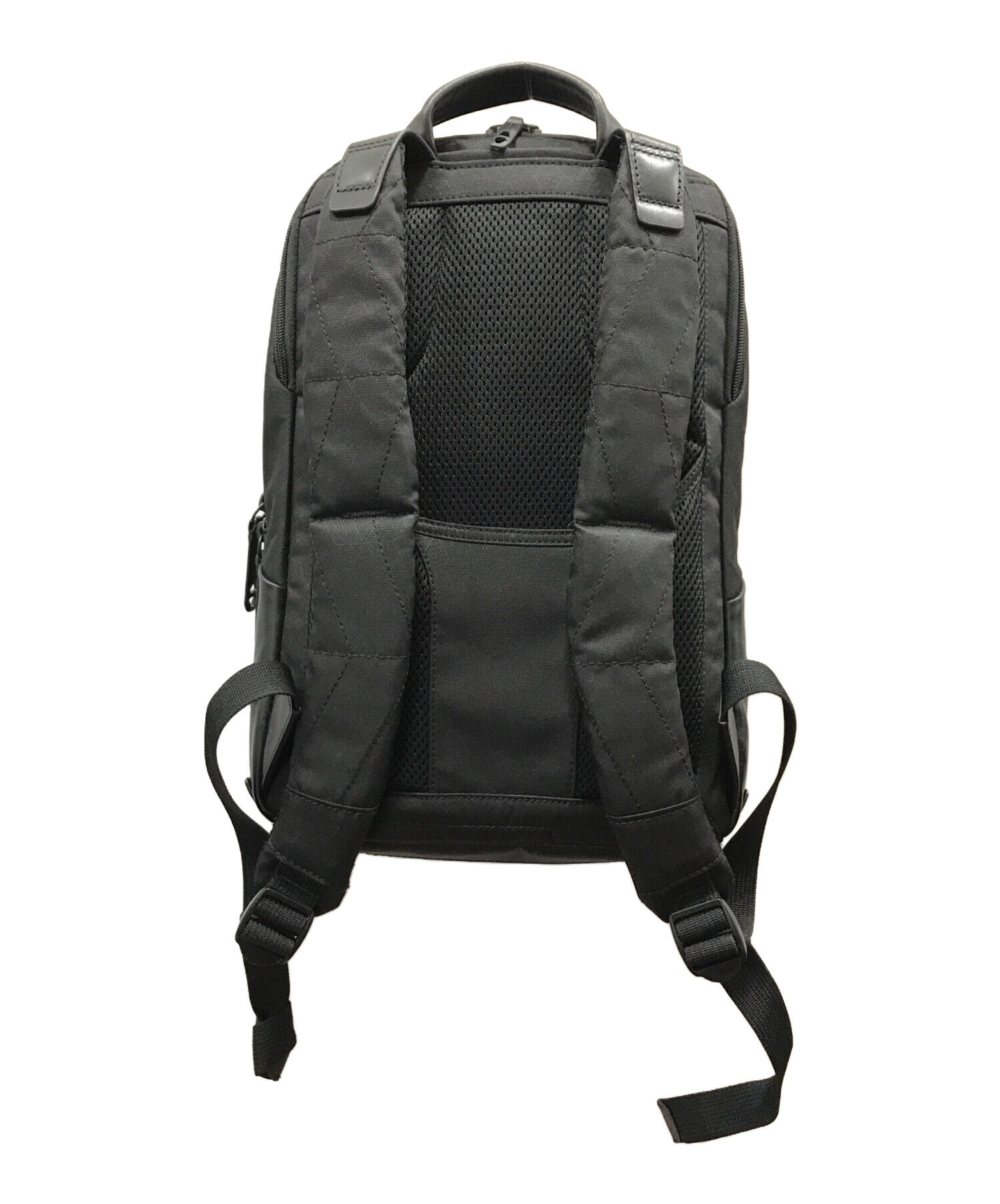 中古・古着通販】TUMI (トゥミ) TAHOE ELWOOD BACKPACK ブラック サイズ:下記参照｜ブランド・古着通販  トレファク公式【TREFAC FASHION】スマホサイト