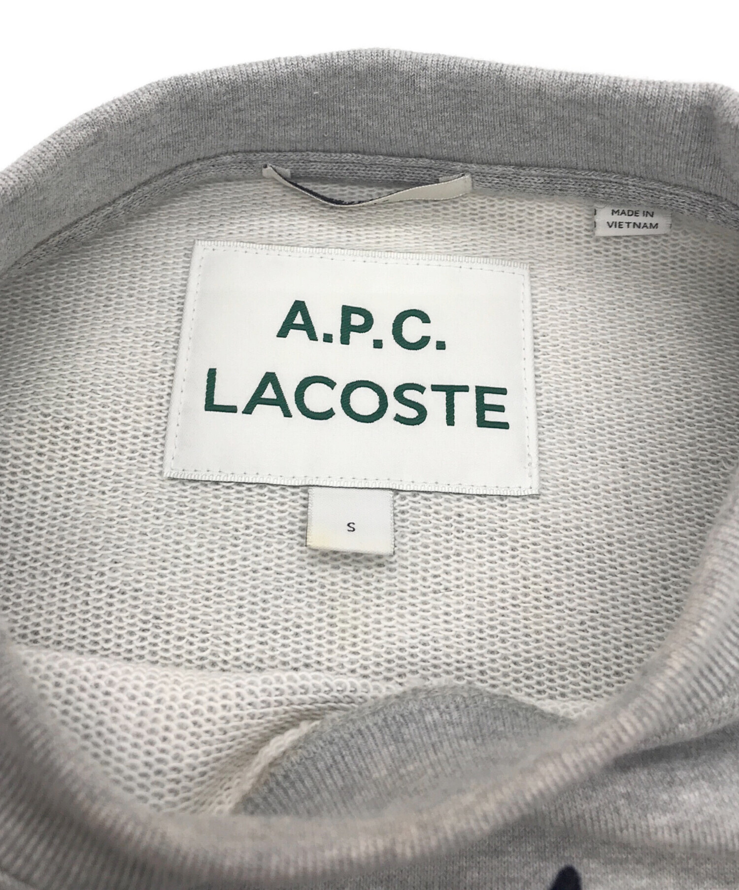 A.P.C. (アーペーセー) LACOSTE (ラコステ) スウェット グレー サイズ:S