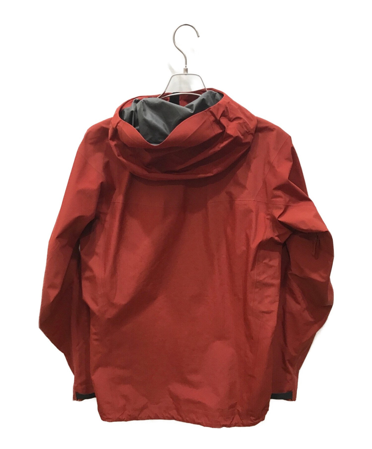 ARC'TERYX (アークテリクス) BETA SL HYBRID JACKET/ベータSLハイブリッドジャケット レッド サイズ:S