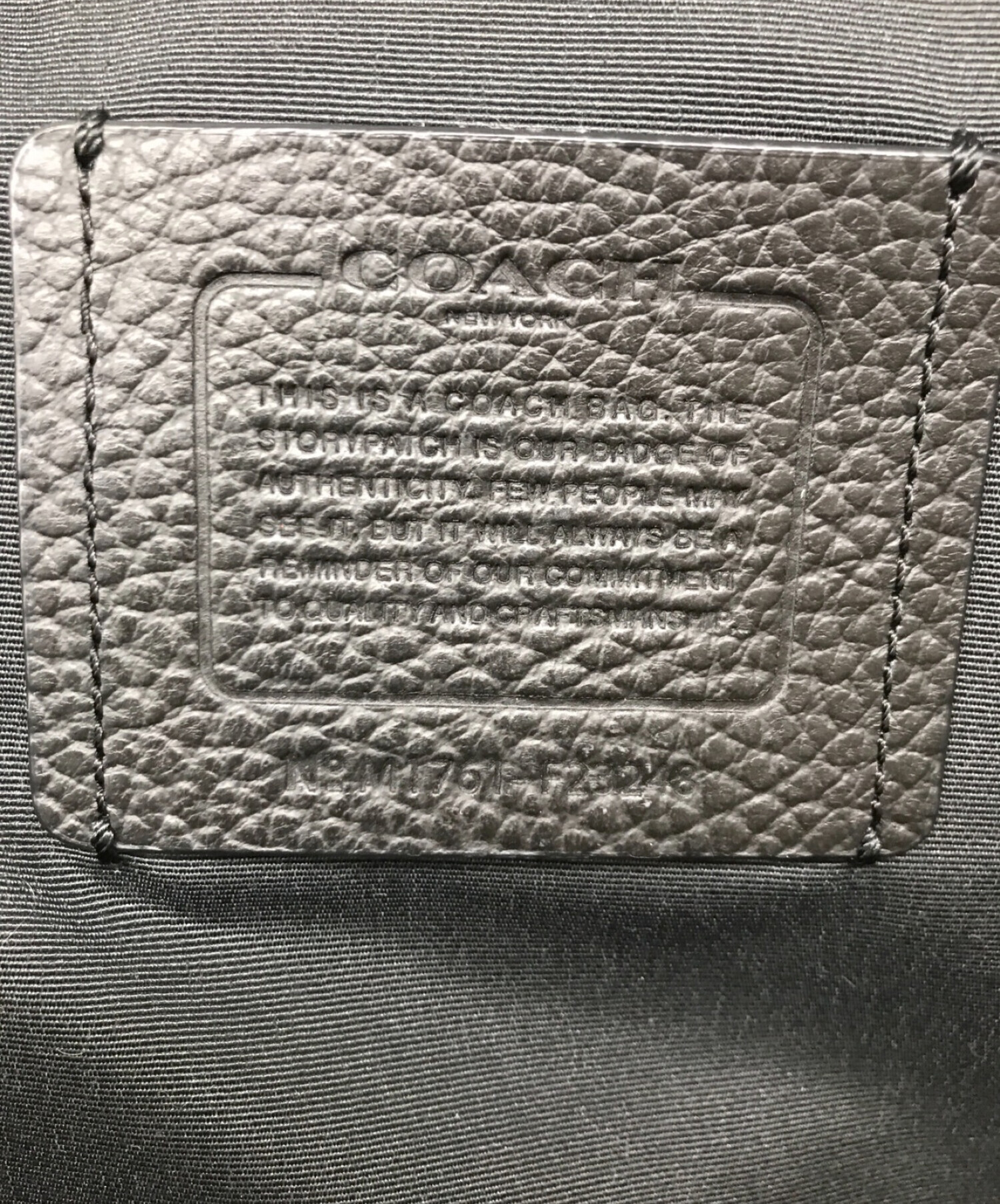 COACH (コーチ) レザートートバッグ　F23248　M1761 ブラック×ネイビー