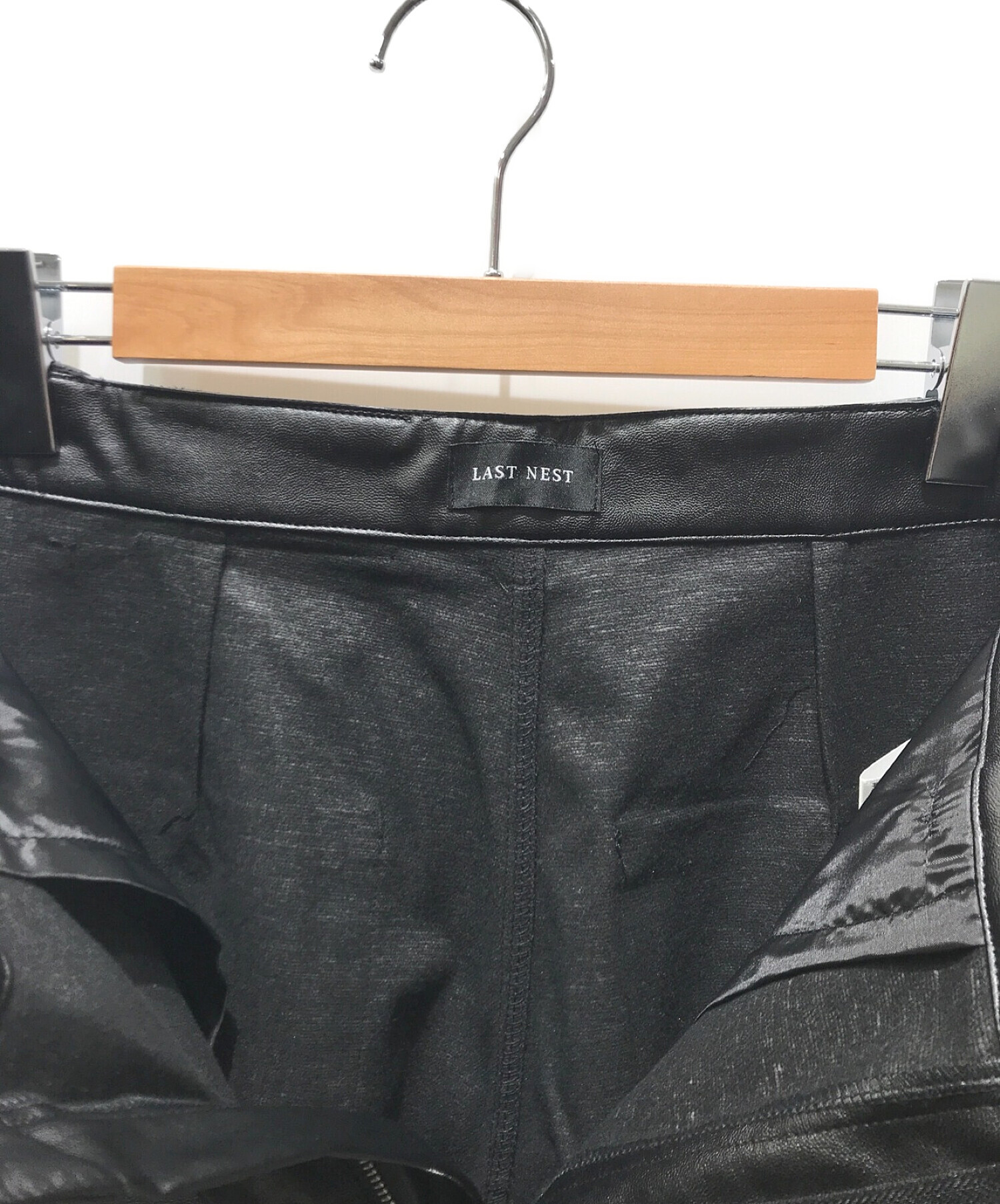LAST NEST / leather pants