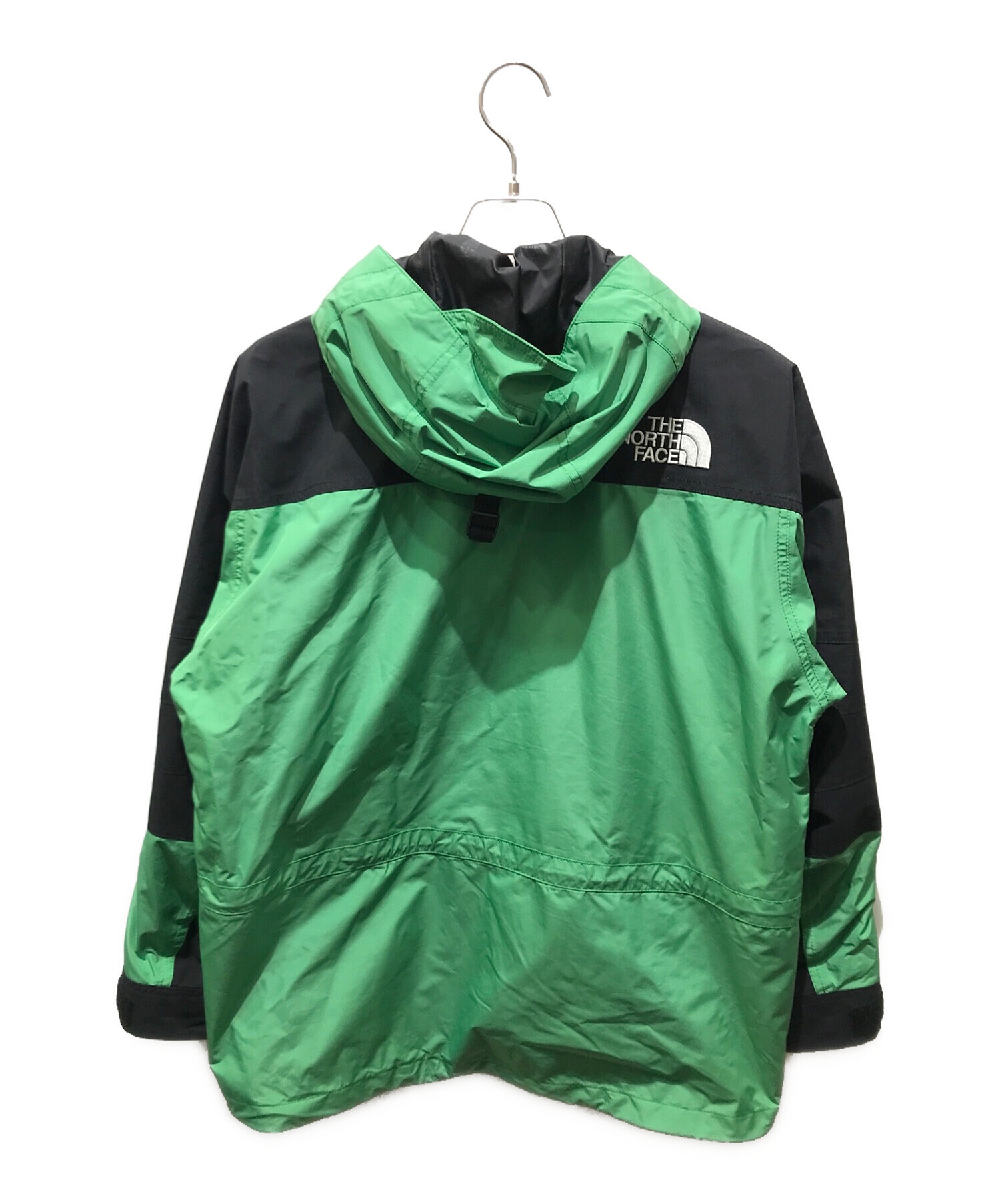 THE NORTH FACE (ザ ノース フェイス) レトロマウンテンライトジャケット　NP12430R グリーン×ブラック サイズ:S