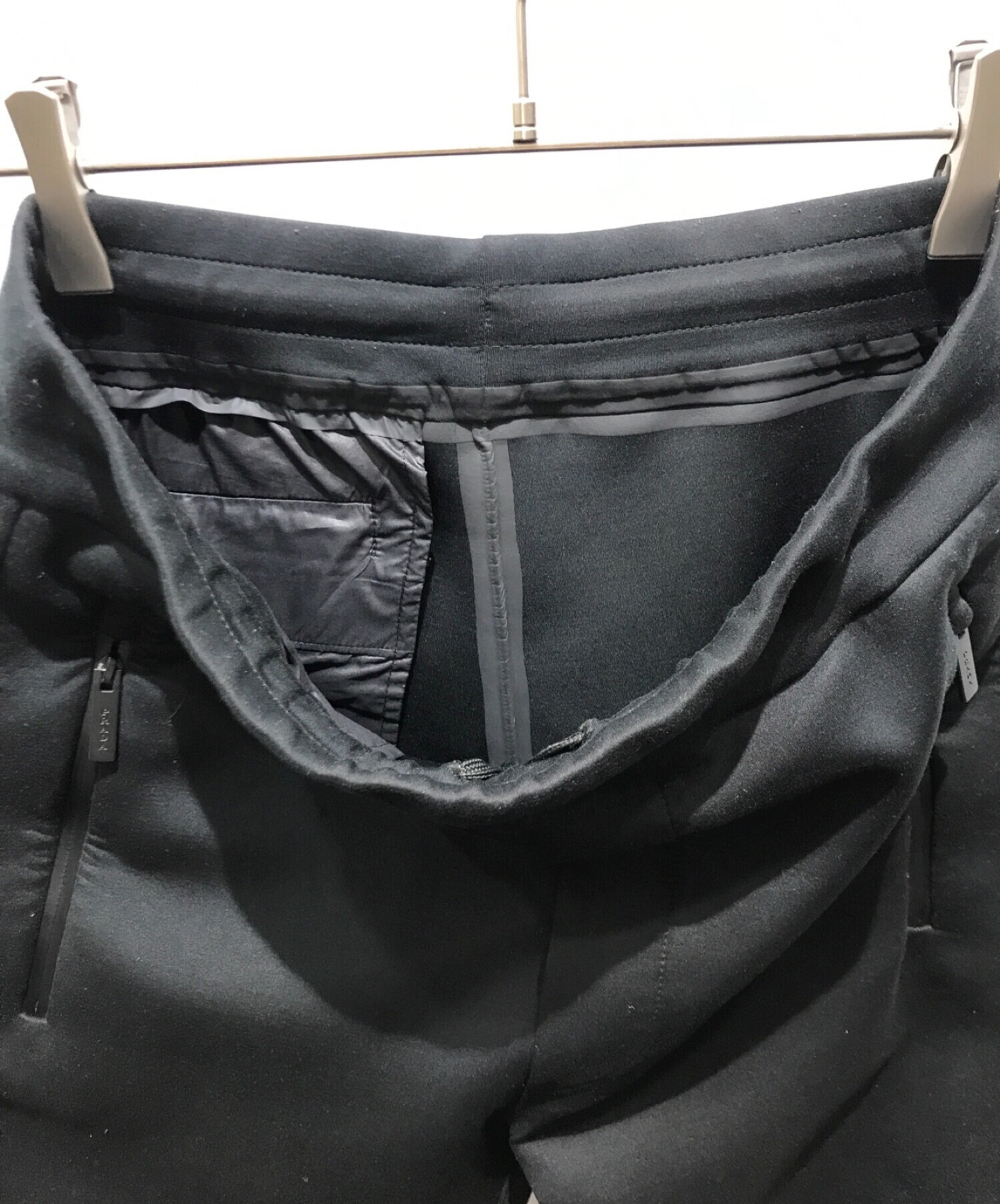 中古・古着通販】PRADA SPORTS (プラダスポーツ) リサイクル ダブルテクニカル ジャージー ジョガー パンツ SJP305 ブラック  サイズ:XS｜ブランド・古着通販 トレファク公式【TREFAC FASHION】スマホサイト