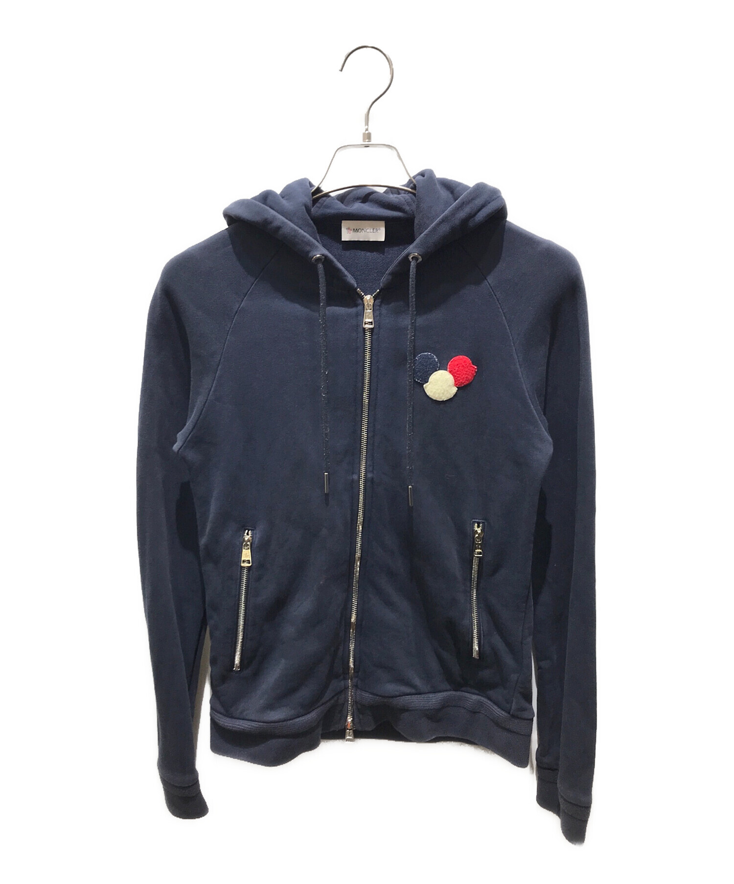 中古・古着通販】MONCLER (モンクレール) トリコロールワッペンジップアップパーカー C10918400000 ネイビー サイズ:S｜ブランド・古着通販  トレファク公式【TREFAC FASHION】スマホサイト