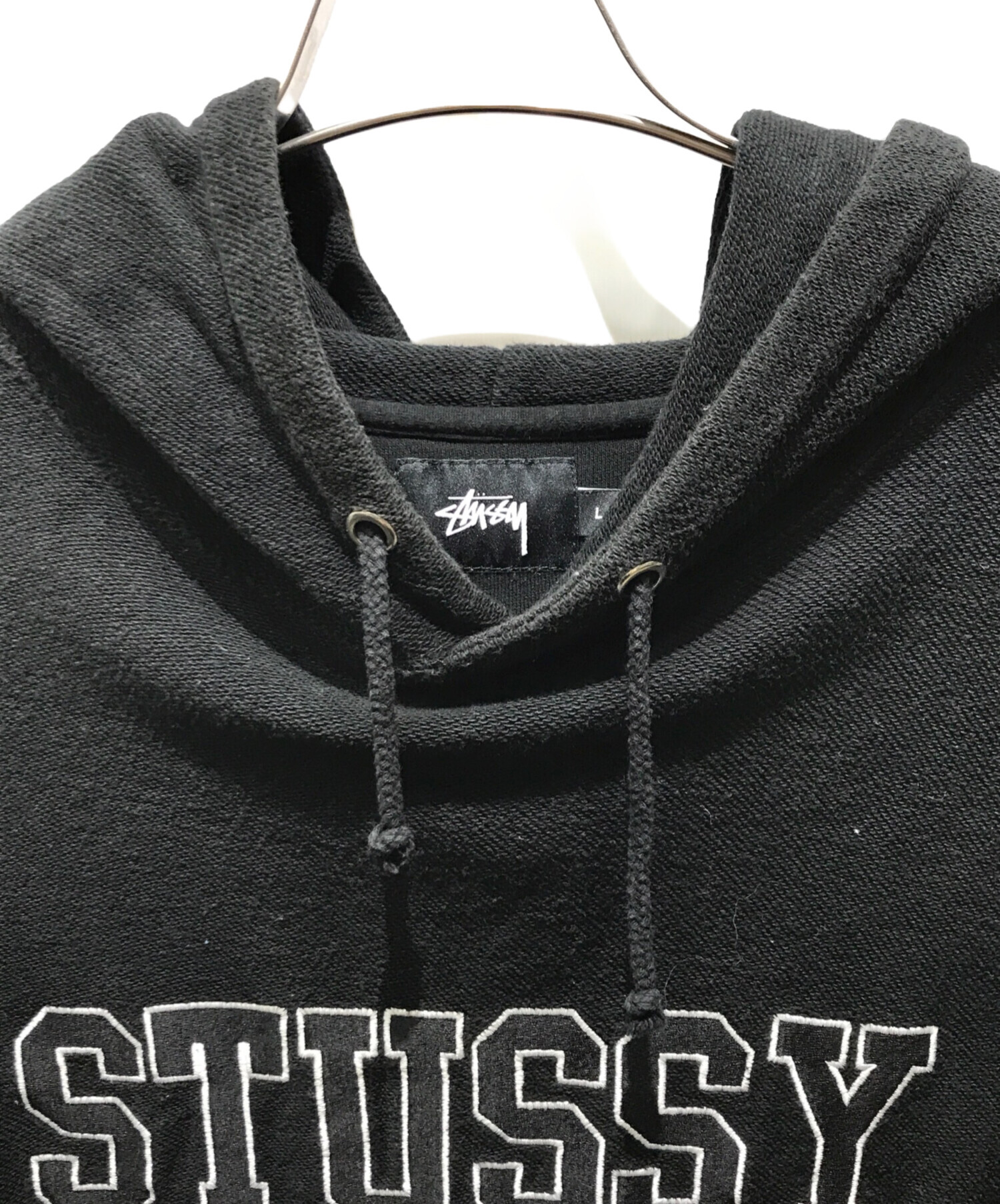 中古・古着通販】stussy (ステューシー) センター刺繍ロゴパーカー ブラック サイズ:L｜ブランド・古着通販 トレファク公式【TREFAC  FASHION】スマホサイト