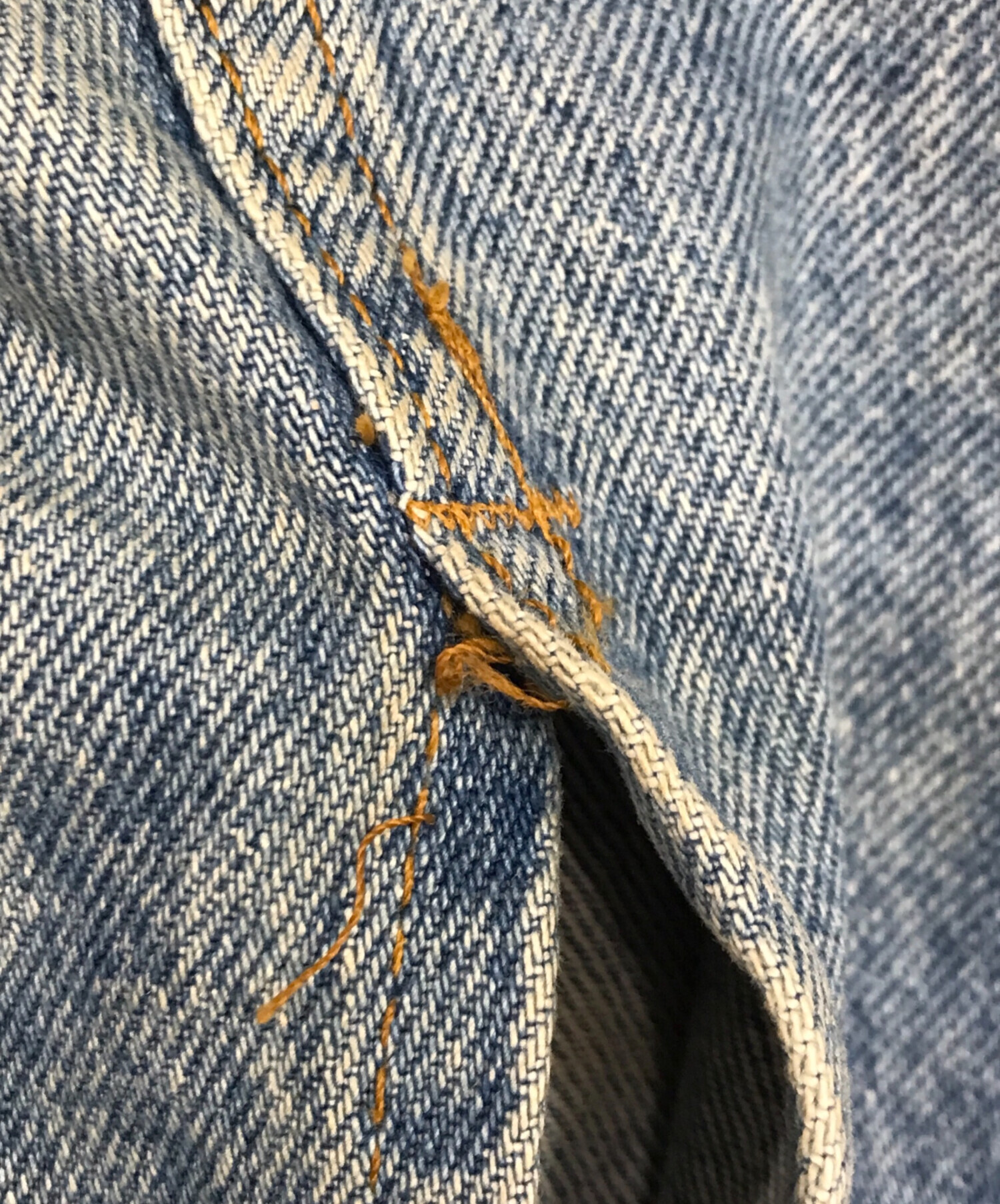 中古・古着通販】LEVI'S (リーバイス) 5thデニムジャケット 70506-0217 インディゴ サイズ:40｜ブランド・古着通販  トレファク公式【TREFAC FASHION】スマホサイト