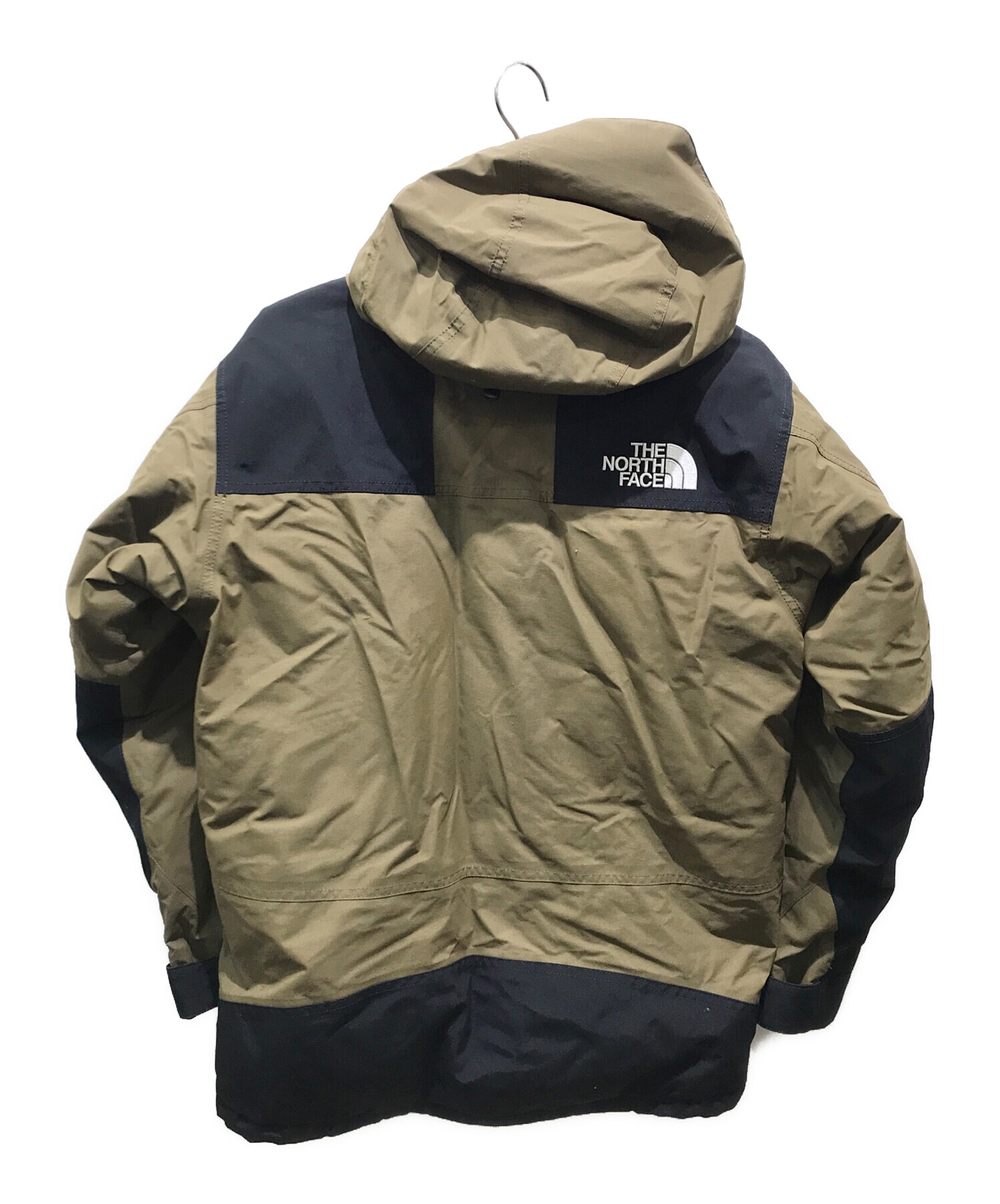 THE NORTH FACE (ザ ノース フェイス) マウンテンダウンジャケット　ND91837 カーキ サイズ:M