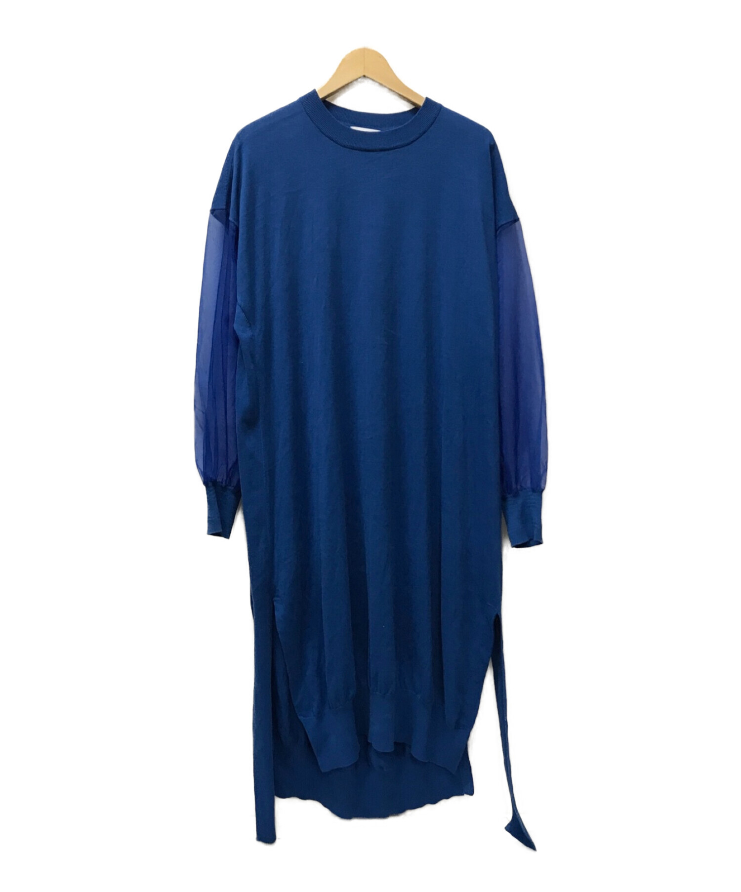 HYKE (ハイク) CREW NECK SWEATER DRESS WITH SHEER SLEEVES ブルー サイズ:2