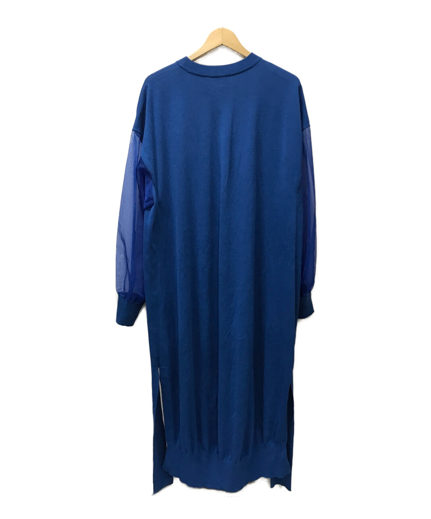 HYKE (ハイク) CREW NECK SWEATER DRESS WITH SHEER SLEEVES ブルー サイズ:2