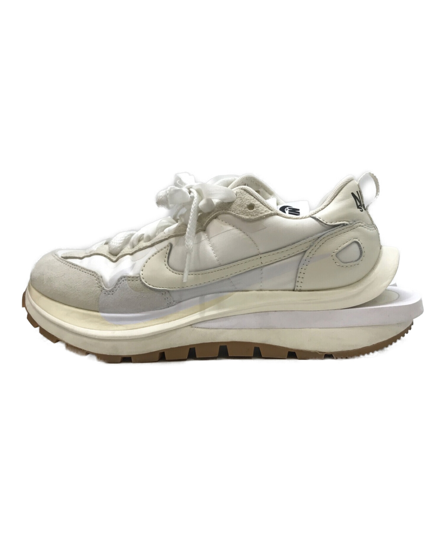 中古・古着通販】NIKE (ナイキ) VAPORWAFFLE ローカットスニーカー SACAI WHITE/SAIL-SAIL  サイズ:26｜ブランド・古着通販 トレファク公式【TREFAC FASHION】スマホサイト