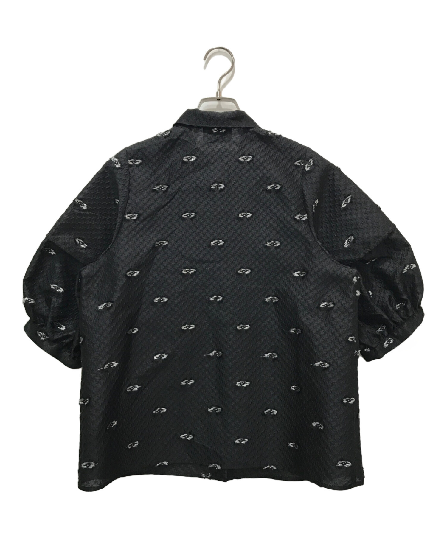 中古・古着通販】UNITED ARROWS TOKYO (ユナイテッドアローズトウキョウ) カットジャカード バルーンスリーブ ブラウス ブラック  サイズ:38｜ブランド・古着通販 トレファク公式【TREFAC FASHION】スマホサイト