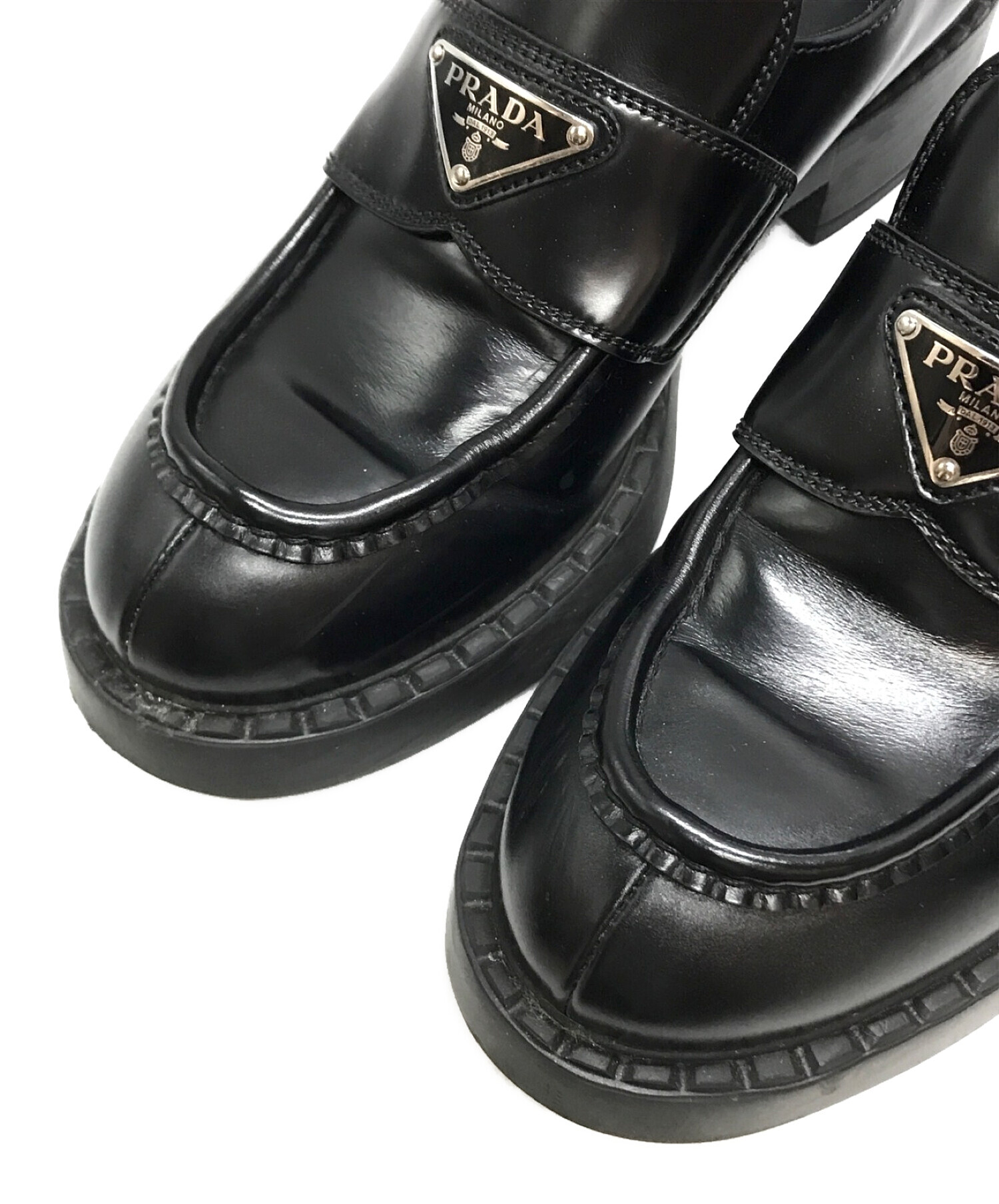 PRADA (プラダ) トライアングルロゴローファー ブラック サイズ:SIZE 38 1/2