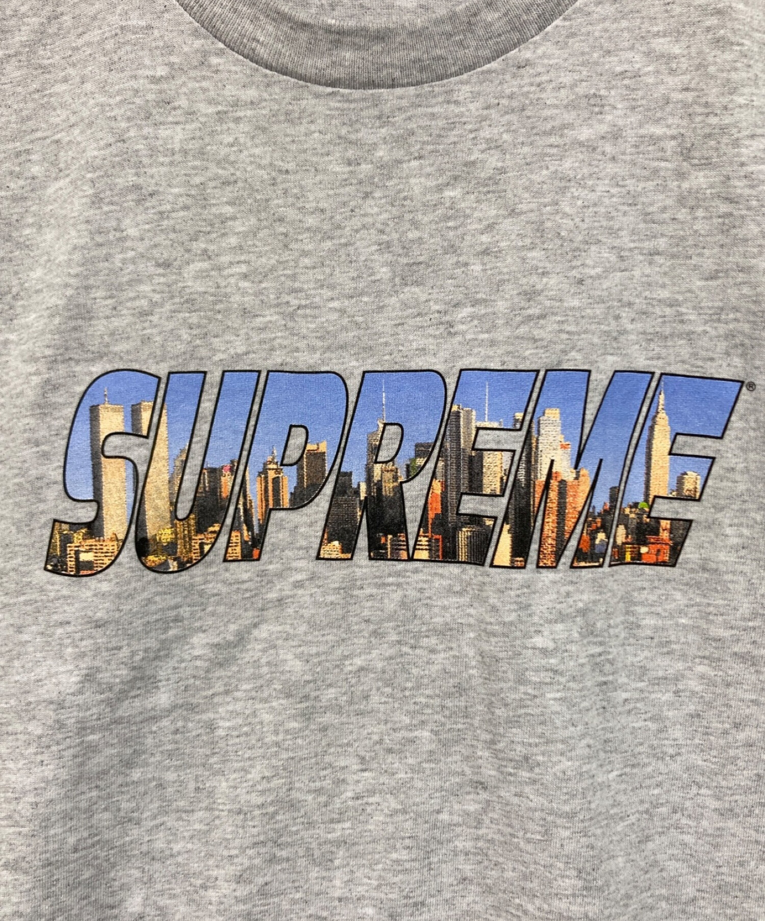 中古・古着通販】SUPREME (シュプリーム) Gotham Tee ライトグレー