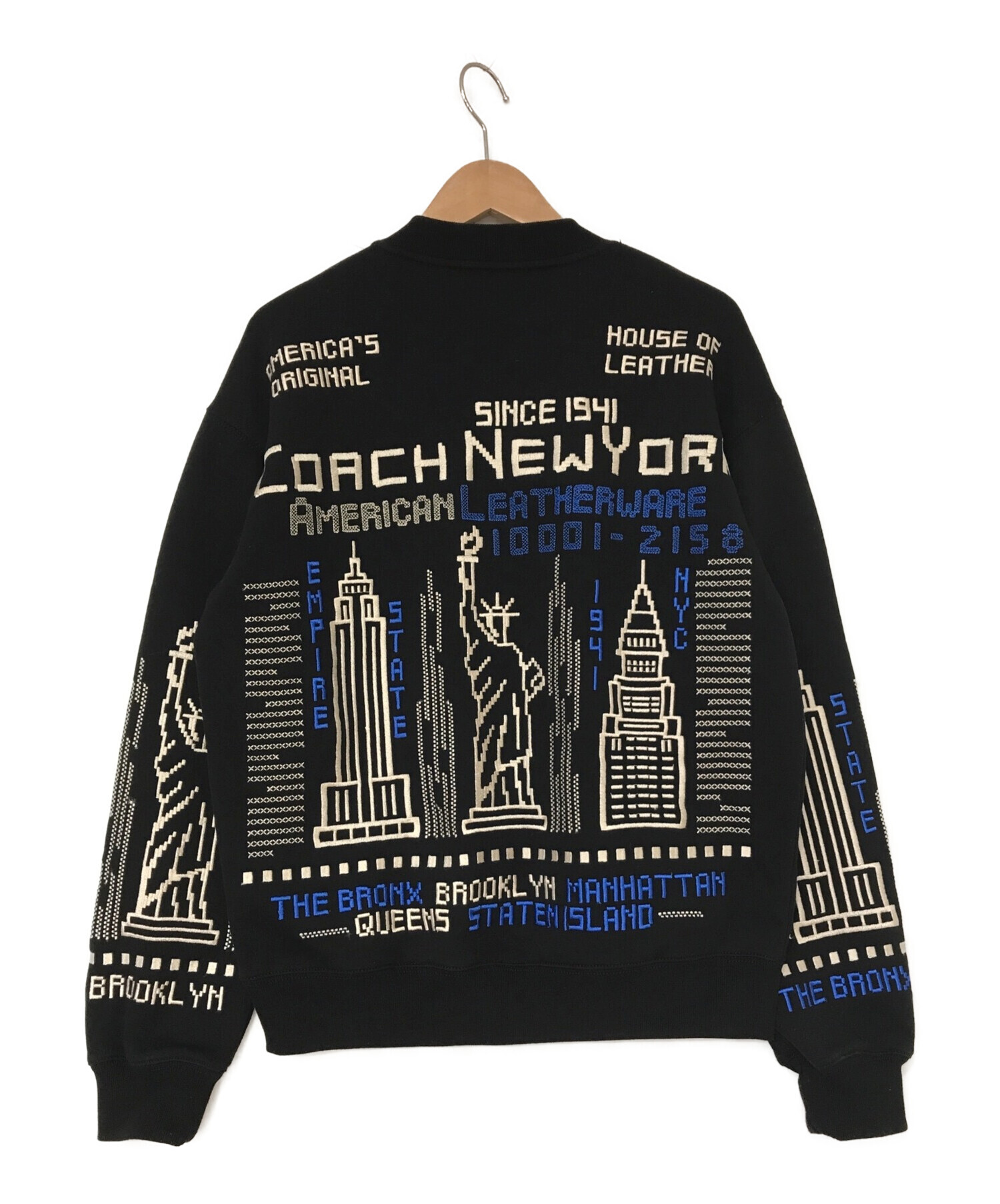COACH (コーチ) Cityscape Embroidered Sweatshirt ブラック サイズ:S
