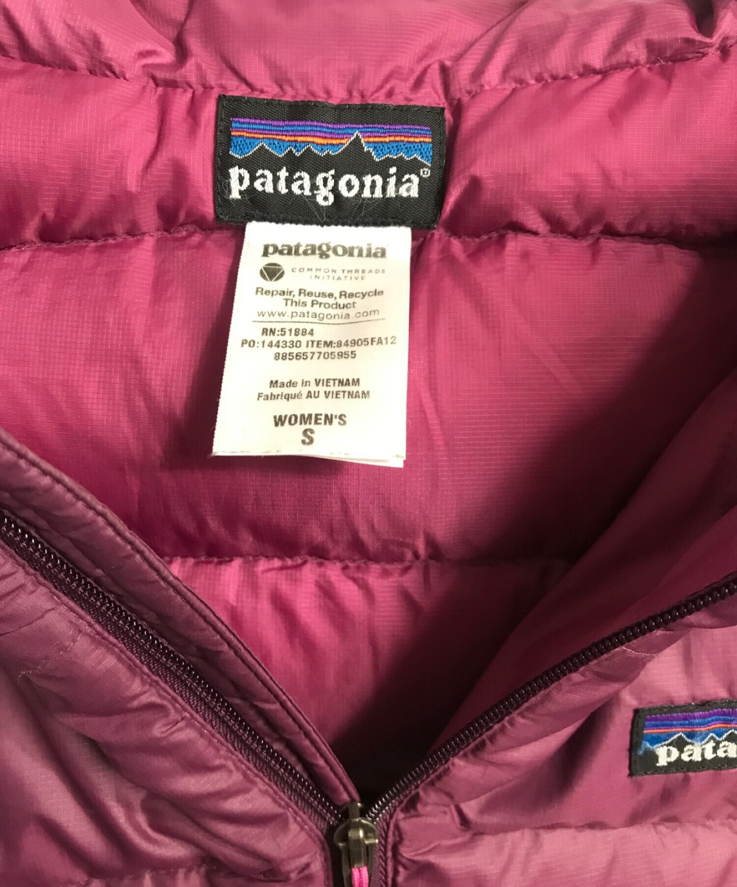 【極美品・希少】Patagonia   ハイロフトダウンフーディ　S レッドバルトロ