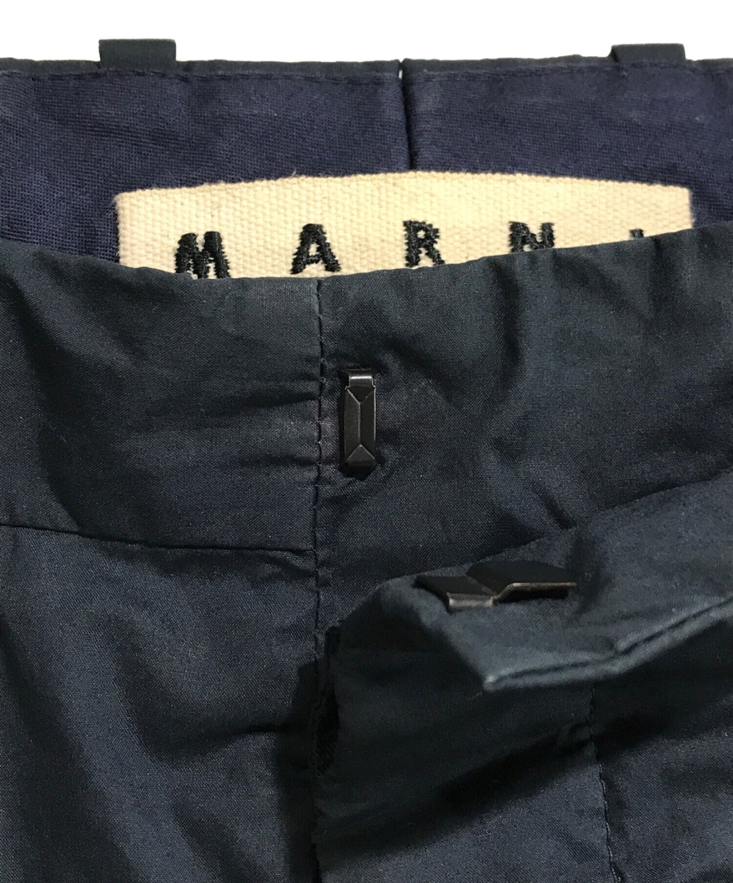 中古・古着通販】MARNI (マルニ) パンツ ネイビー サイズ:46｜ブランド