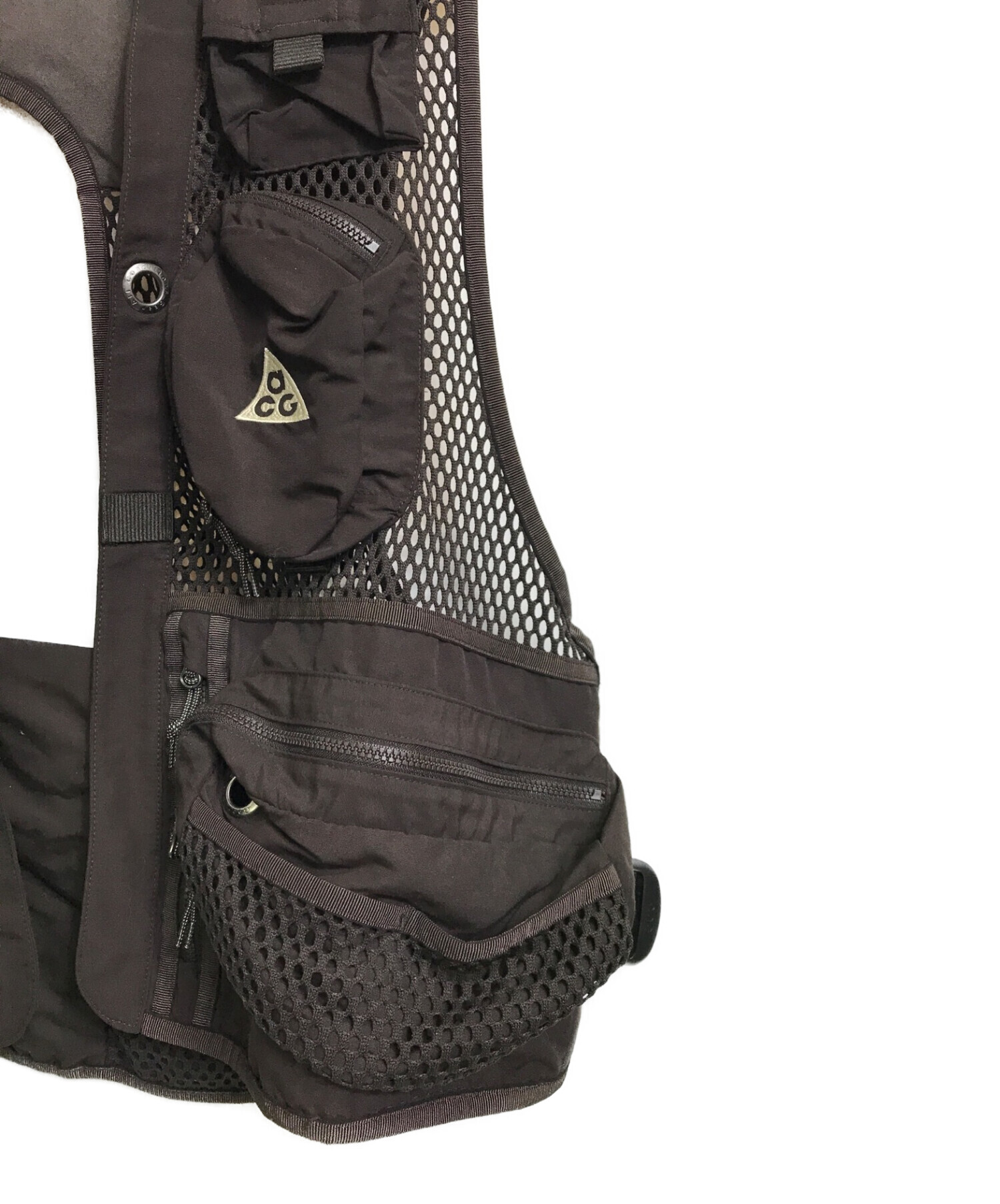 NIKE ACG (ナイキエージーシー) BUTTLES VEST ブラウン サイズ:L