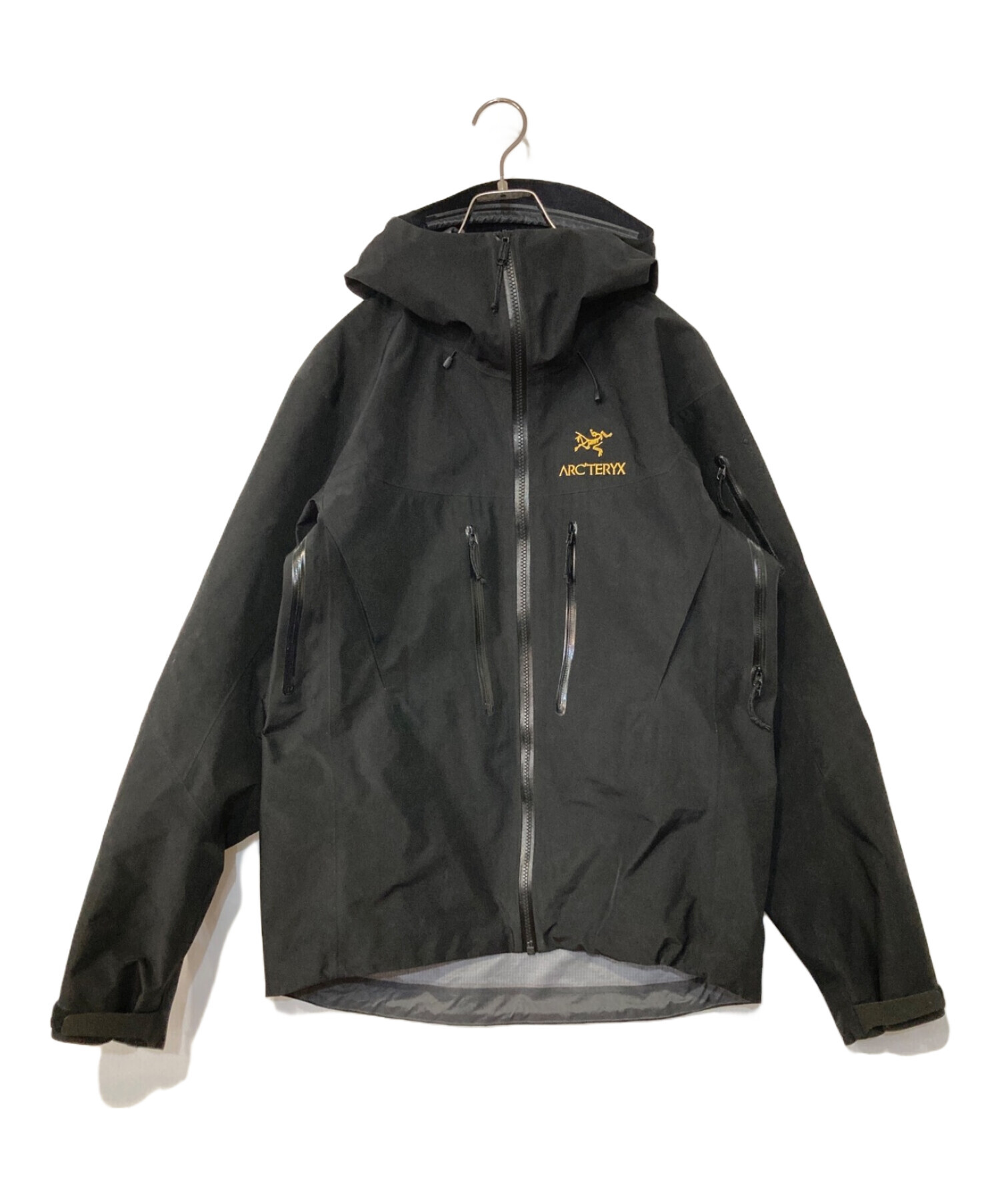 中古・古着通販】ARC'TERYX (アークテリクス) Alpha SV Jacket ブラック サイズ:S｜ブランド・古着通販  トレファク公式【TREFAC FASHION】スマホサイト