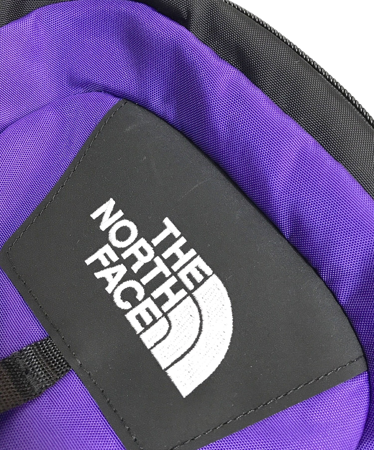 THE NORTH FACE (ザ ノース フェイス) ホットショットバックパック パープル×ブラック