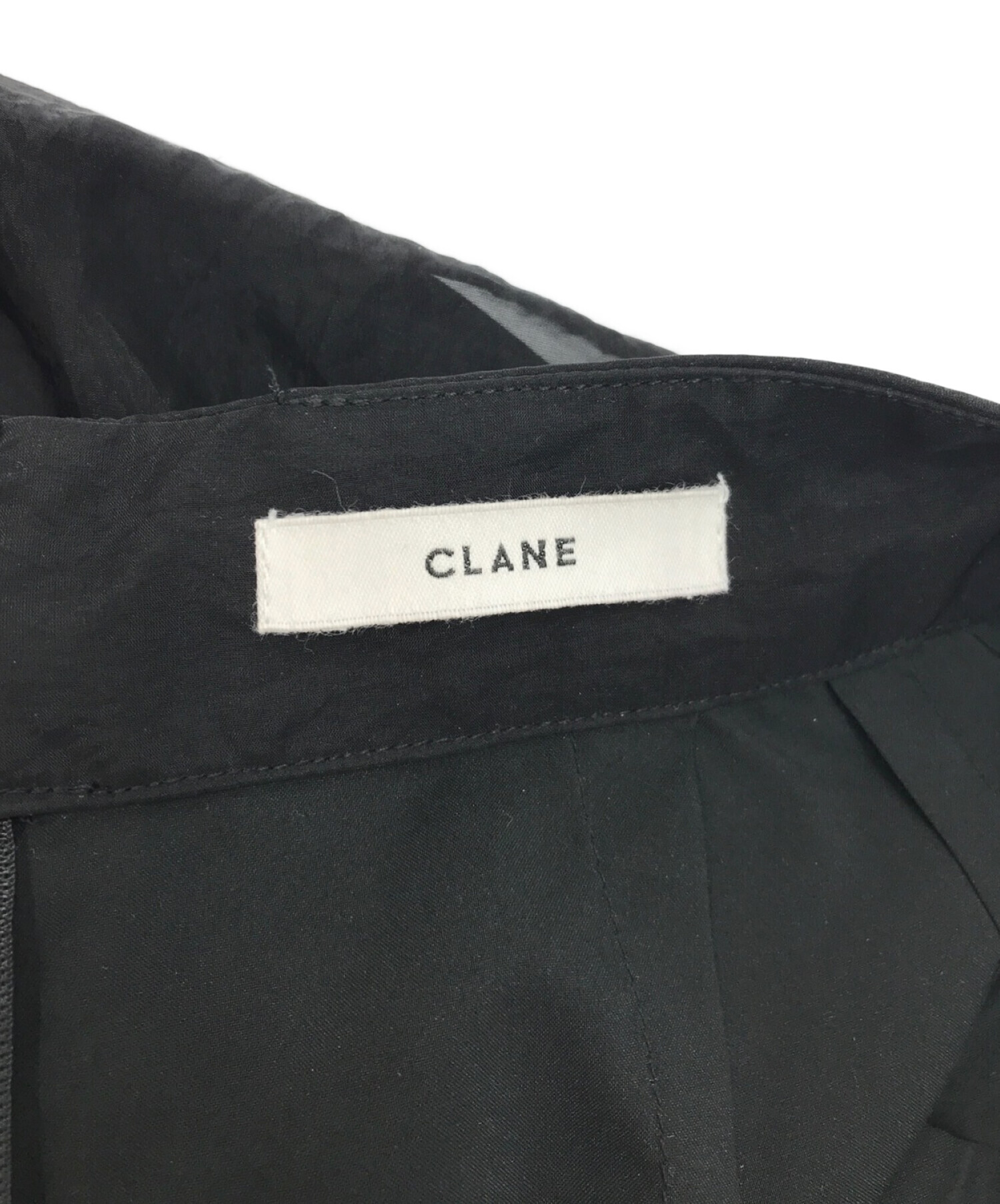 CLANE (クラネ) ストレートシアーパンツ ブラック サイズ:1