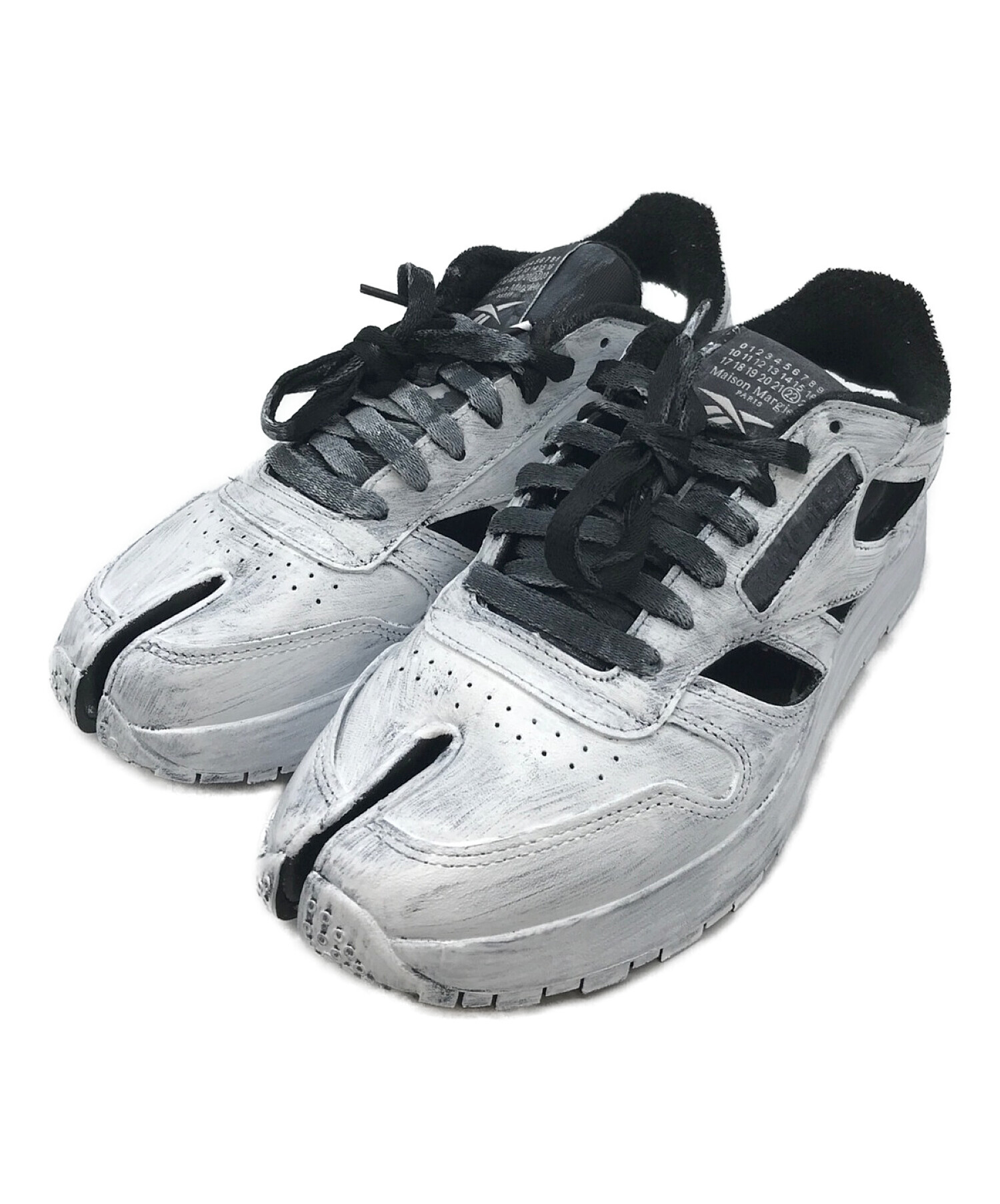 Maison Margiela 22×REEBOK CLASSIC (メゾン マルジェラ 22×リーボック クラシック)  Bianchettoタビカットアウトレザースニーカー ホワイト サイズ:UK7.5/EUR41/US 8.5