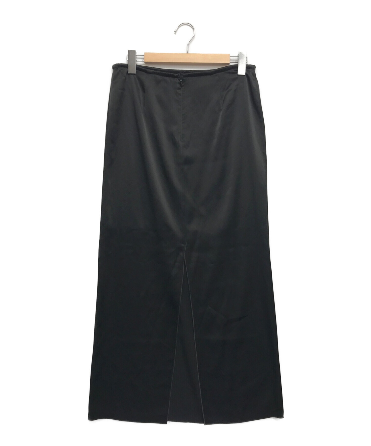 ETRE TOKYO (エトレトウキョウ) スリットサテンスカート ブラック サイズ:M