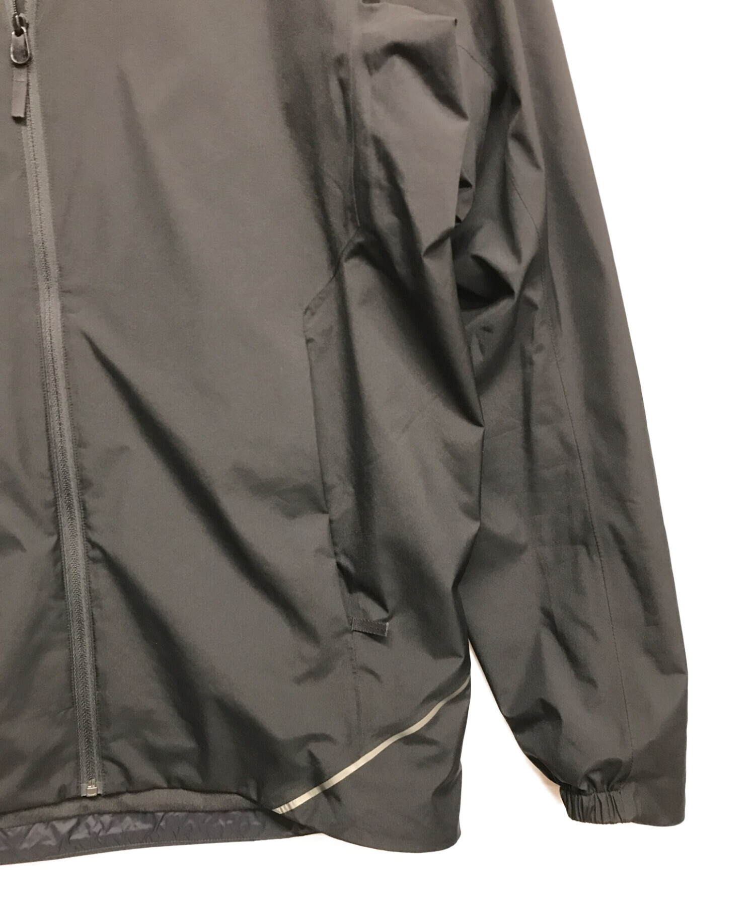 正規逆輸入品】 ☆最終値下げ☆ ほぼ新品【ARC'TERYX】Solano Jacket