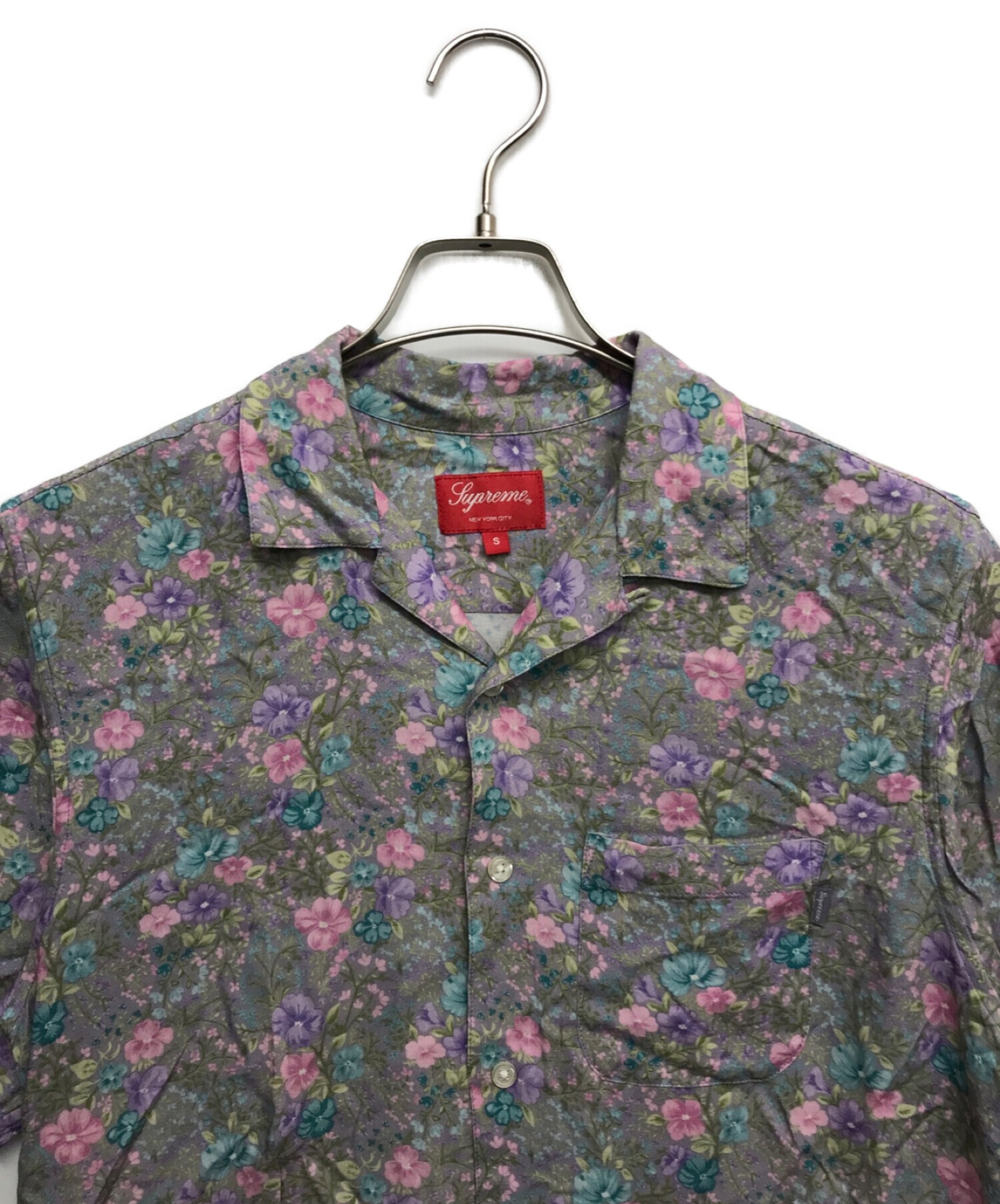 中古・古着通販】Supreme (シュプリーム) mini floral rayon shirt グレー サイズ:S｜ブランド・古着通販  トレファク公式【TREFAC FASHION】スマホサイト