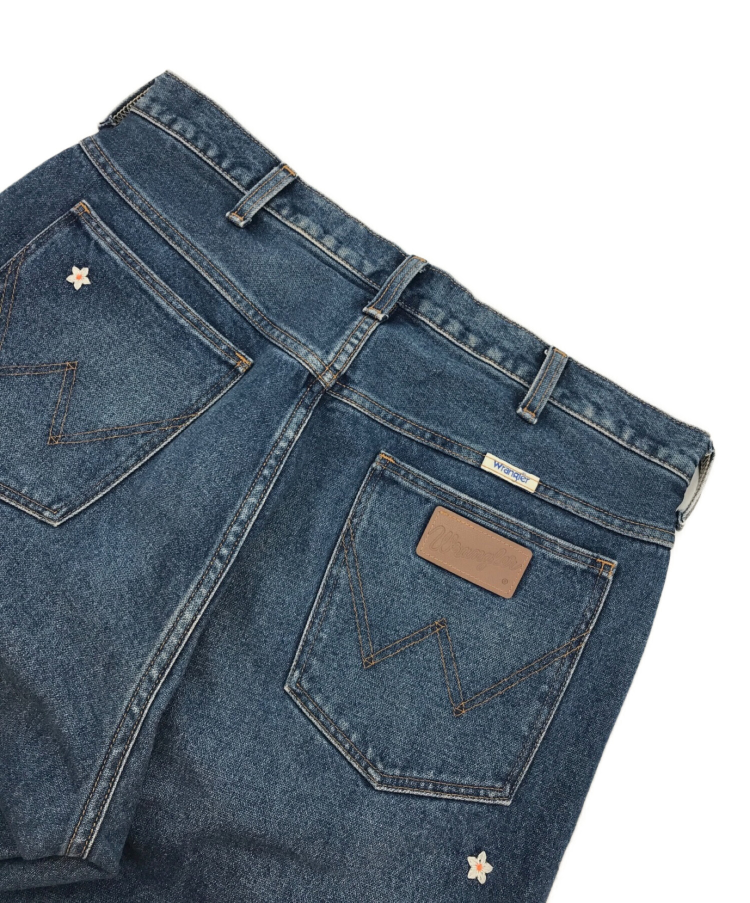 中古・古着通販】Wrangler (ラングラー) フラワー刺繍ブーツカット