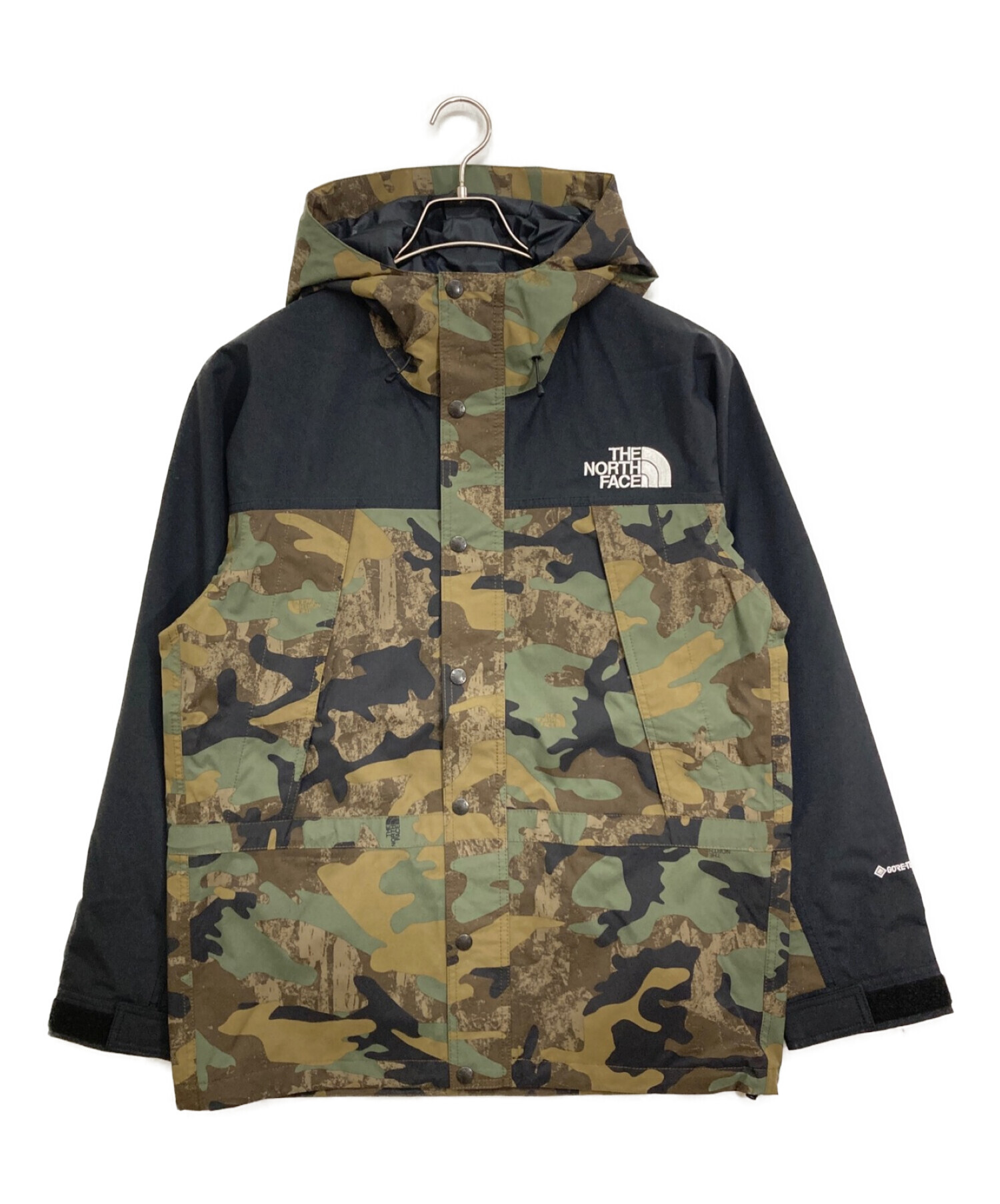 THE NORTH FACE (ザ ノース フェイス) ノベルティ マウンテン ライト ジャケット TNFカモ サイズ:M