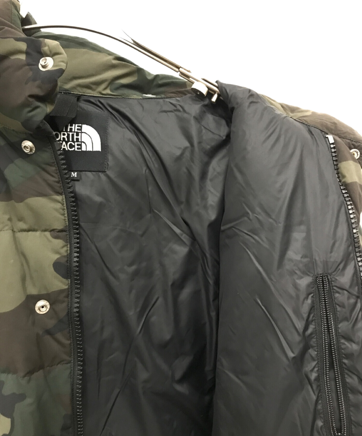 THE NORTH FACE (ザ ノース フェイス) ノベルティキャンプシエラショートダウンジャケット　Novelty Camp Sierra  Short Down Jacket カーキ サイズ:M