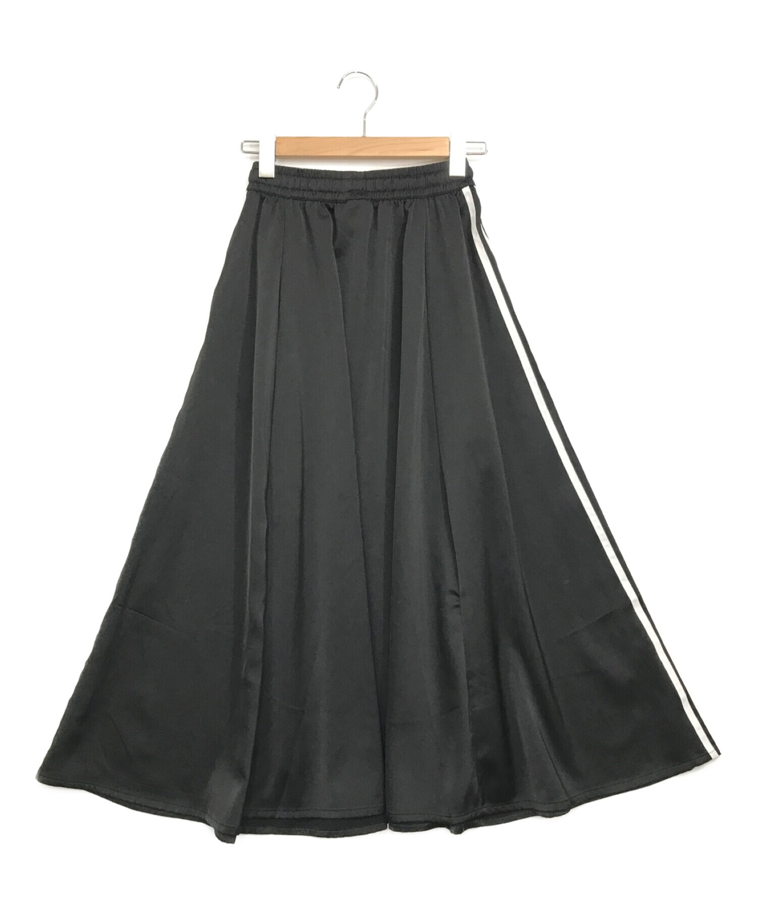 adidas (アディダス) LONG SATIN SKIRT ロングサテンスカート ブラック サイズ:S