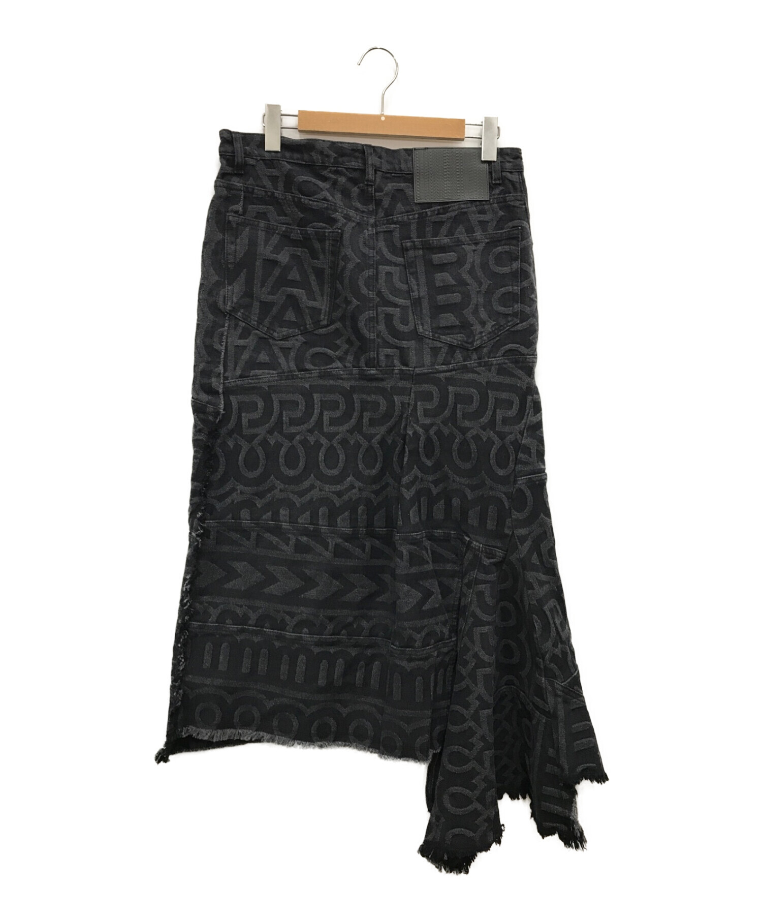 MARC JACOBS (マーク ジェイコブス) The Monogram ミディアムスカート　Monogram Denim Skirt ブラック  サイズ:M