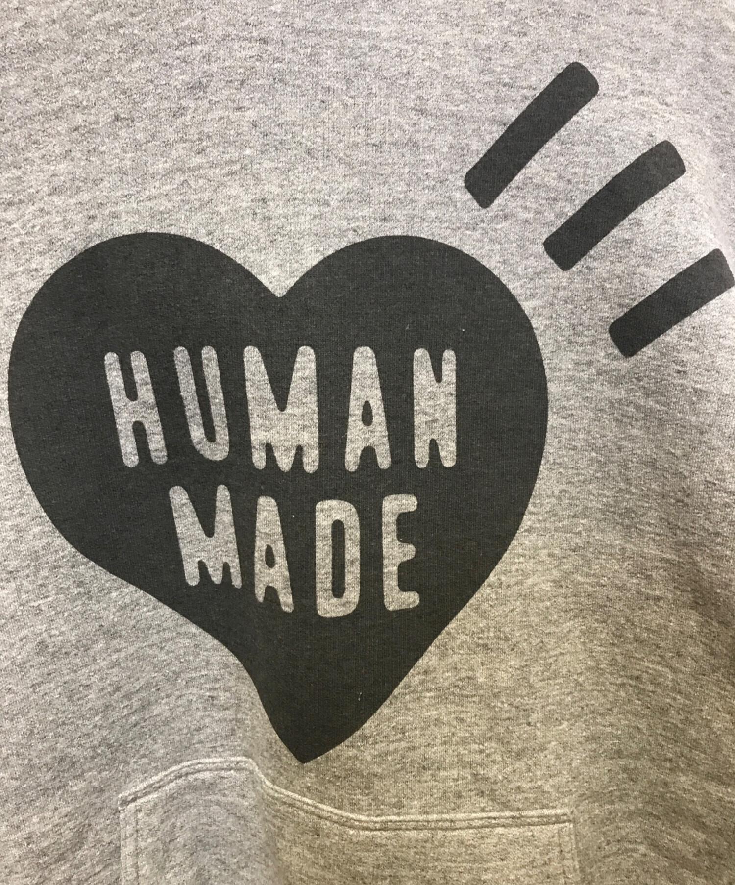 人気 human made ハート パーカー