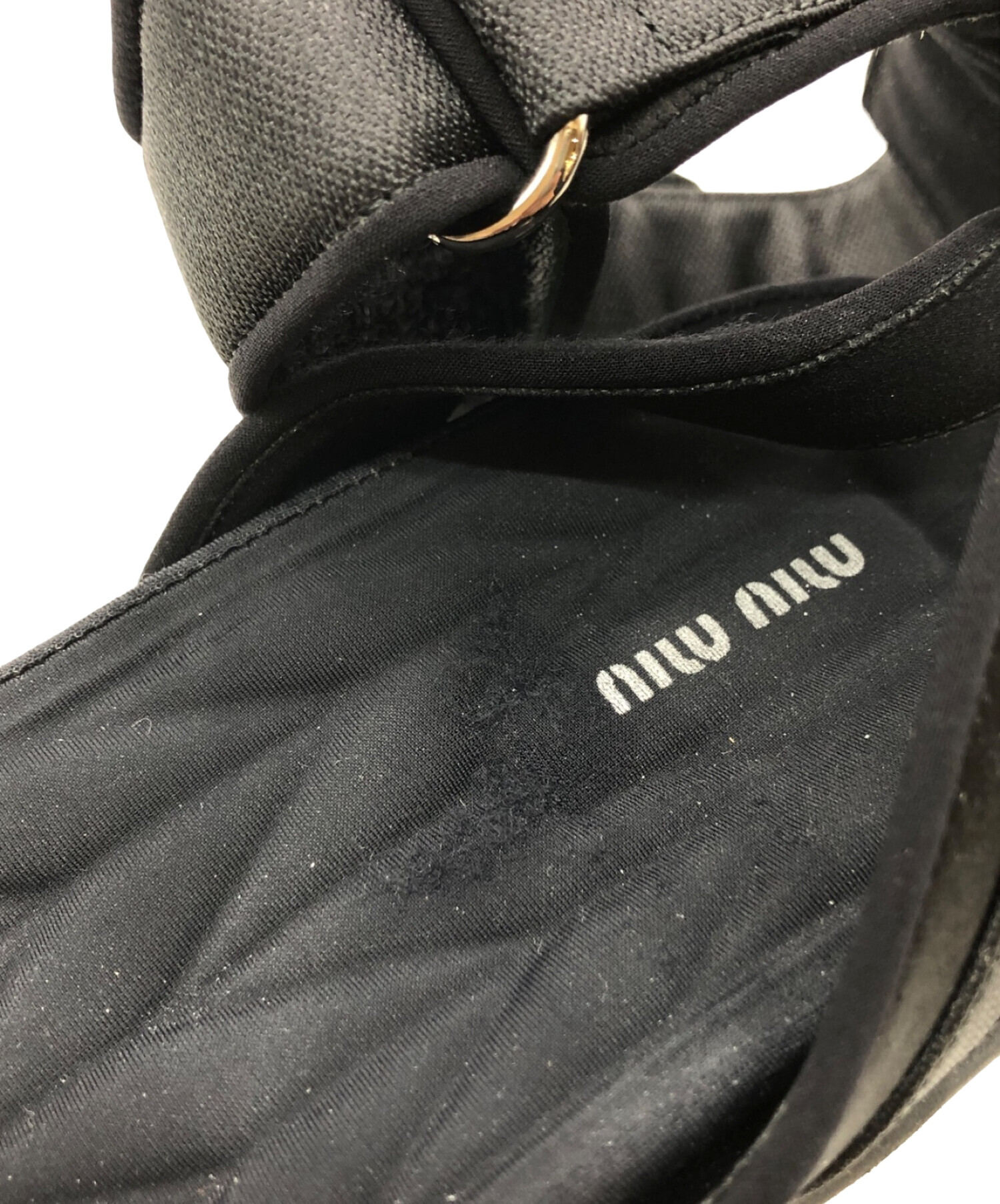 中古・古着通販】MIU MIU (ミュウミュウ) ビジューストラップサンダル ブラック サイズ:SIZE 36｜ブランド・古着通販  トレファク公式【TREFAC FASHION】スマホサイト