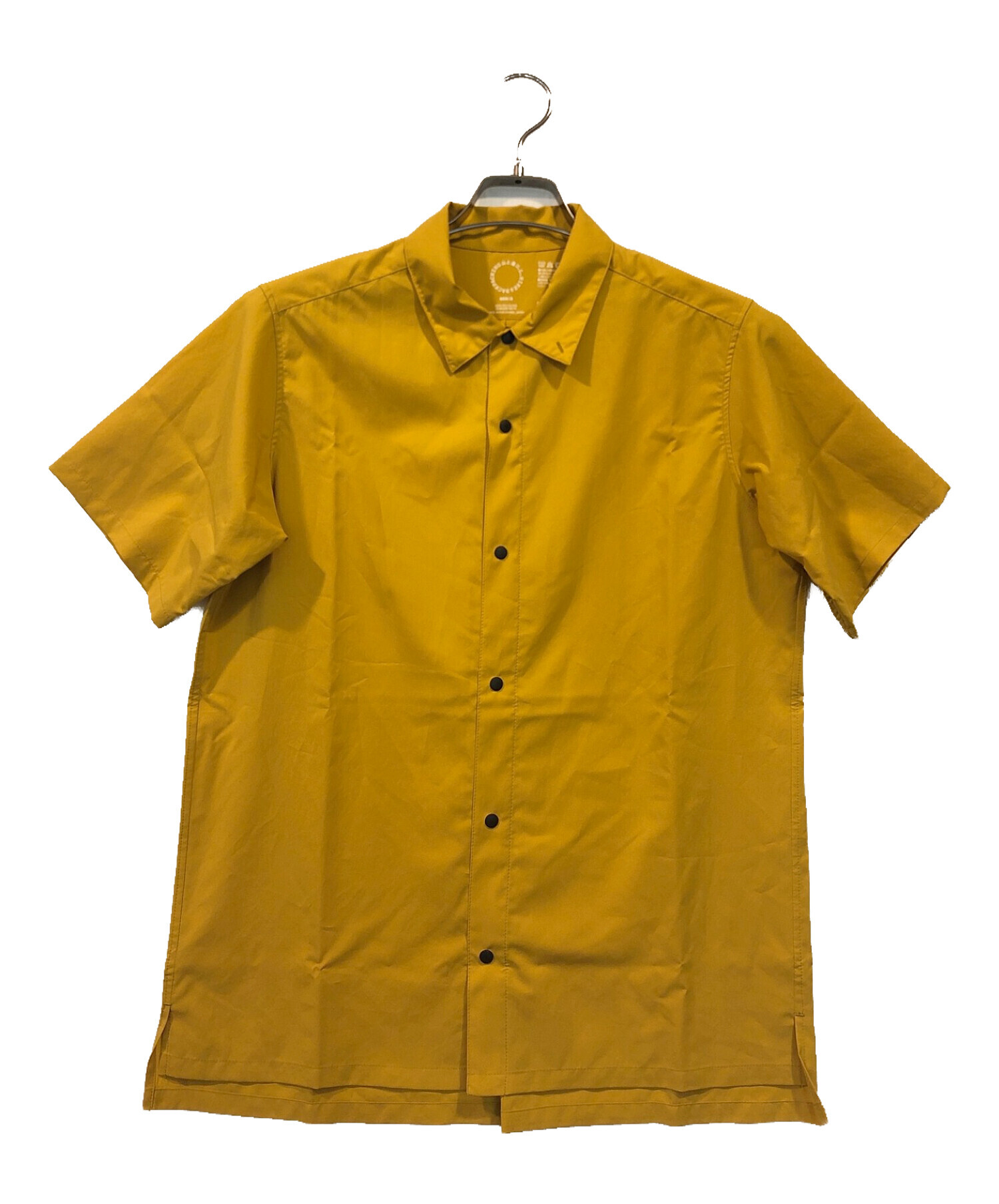 中古・古着通販】山と道 (ヤマトミチ) UL SHORT SLEEVE SHIRT マスタード サイズ:Ｓ｜ブランド・古着通販  トレファク公式【TREFAC FASHION】スマホサイト