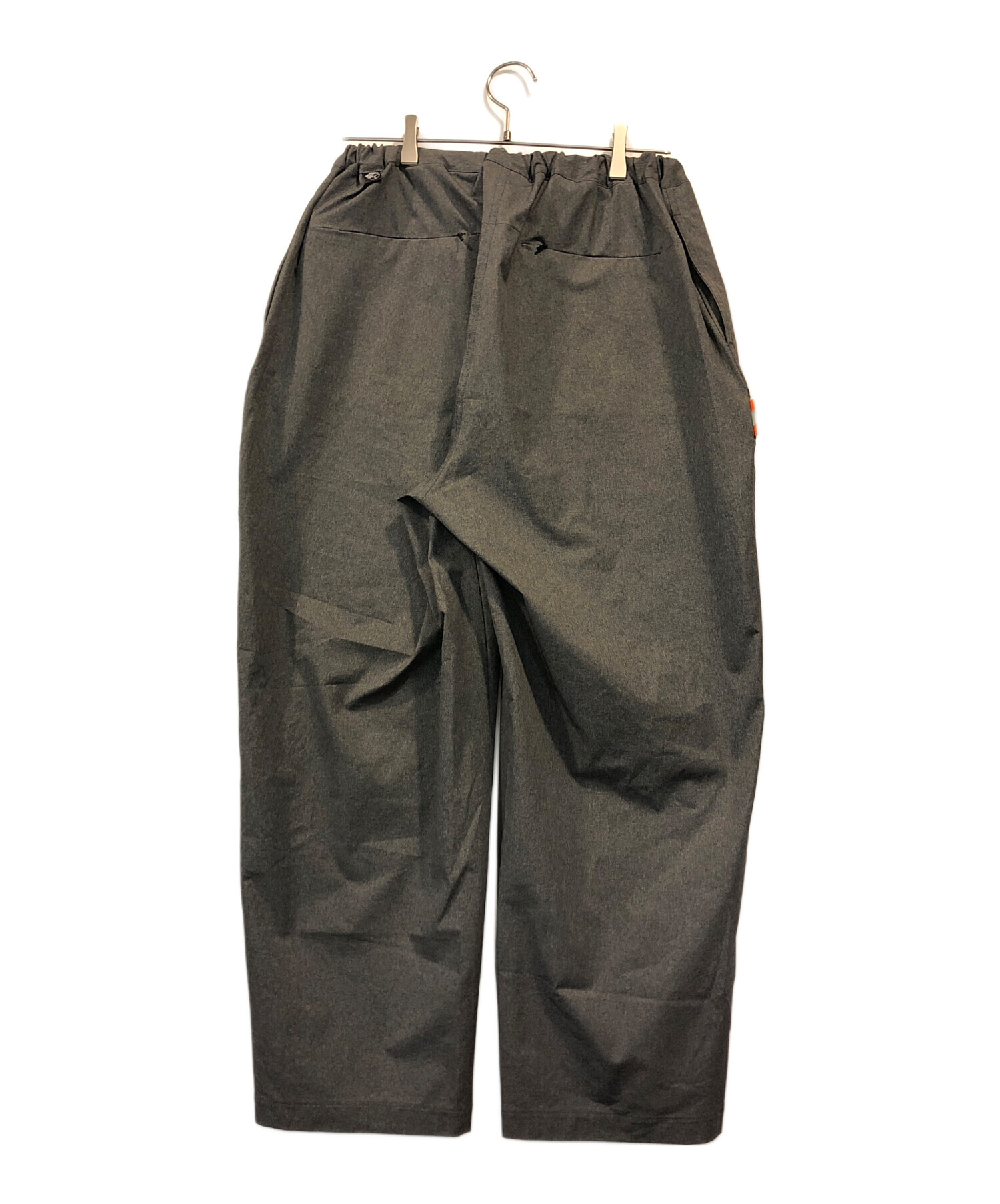 中古・古着通販】PROPS STORE (プロップスストア) Stretch Nylon Trousers グレー  サイズ:記載なし｜ブランド・古着通販 トレファク公式【TREFAC FASHION】スマホサイト