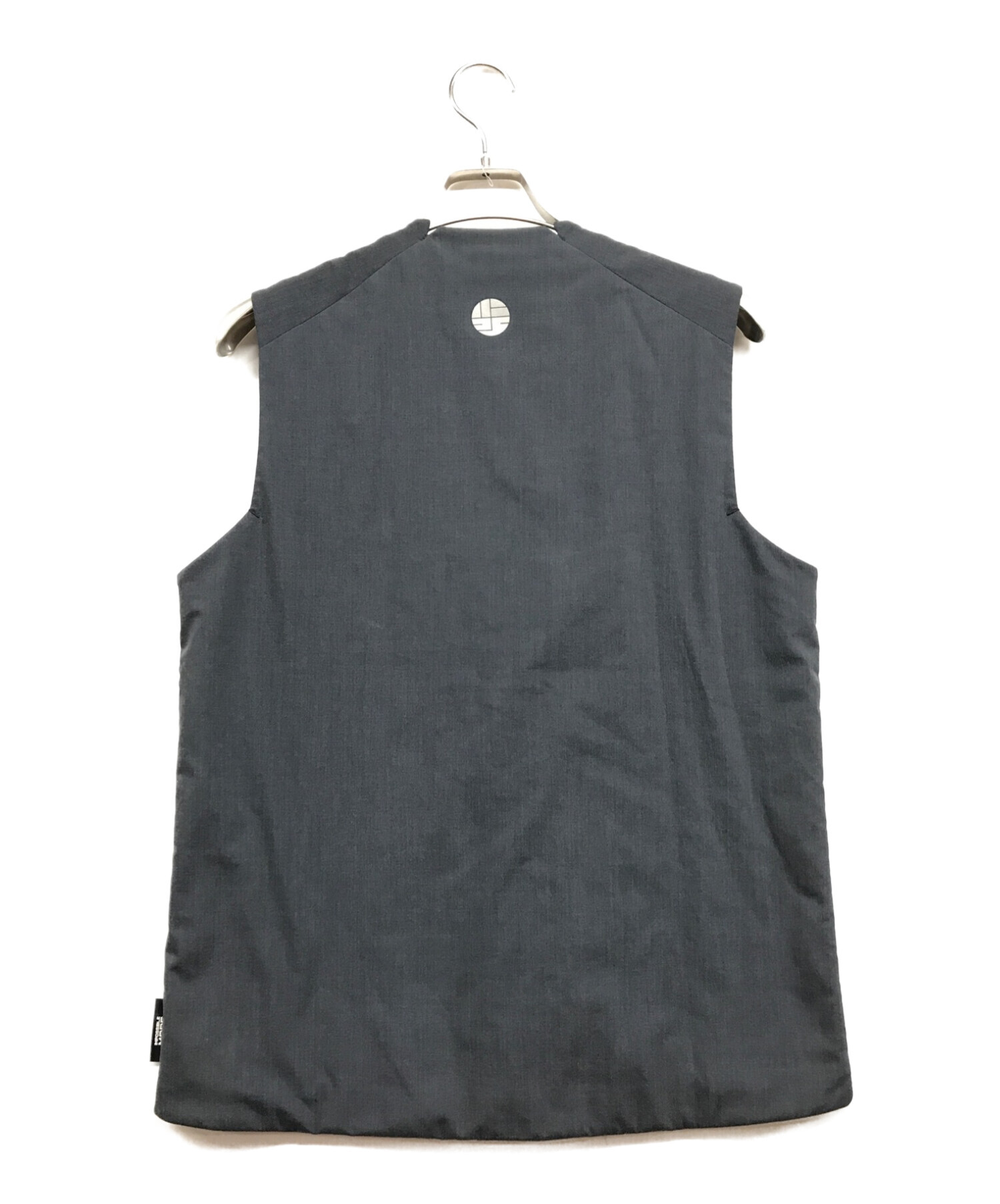 中古・古着通販】alk phenix (アルクフェニックス) Notch Vest グレー