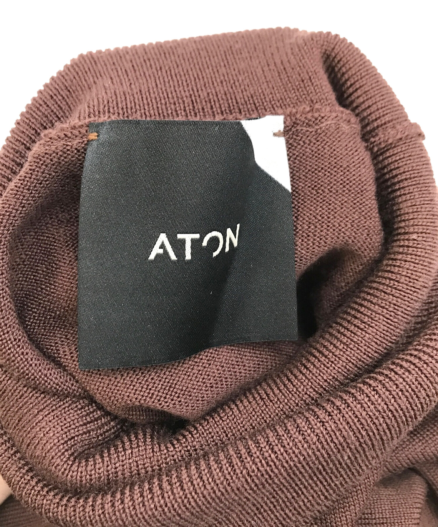 ATON (エイトン) SLOW WOOL タートルネックセーター ブラウン サイズ:02